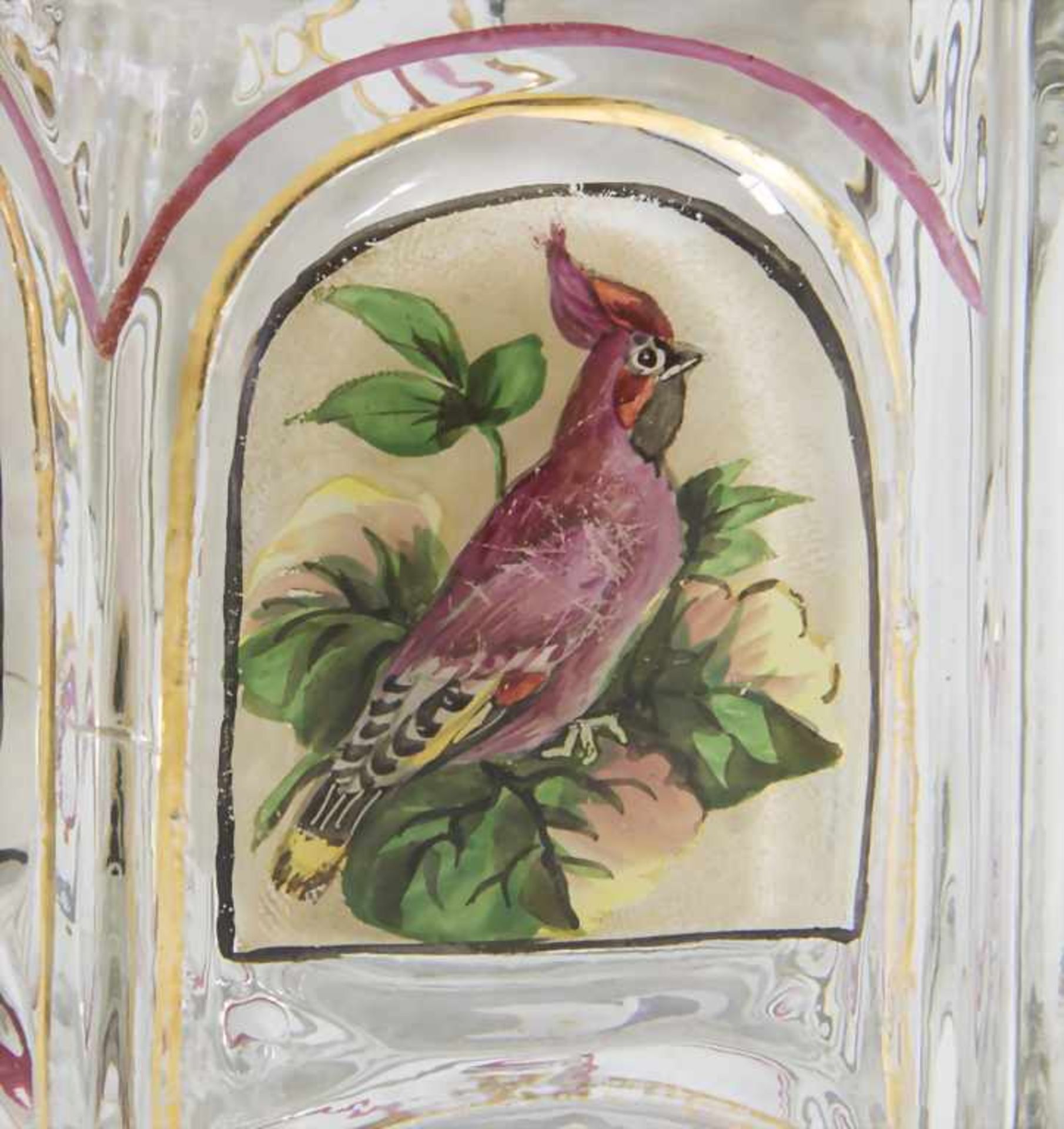 Glaskrug mit Figuren, Rosen und Vögeln / A glass jug with figures, birds and rosesMat - Image 5 of 5