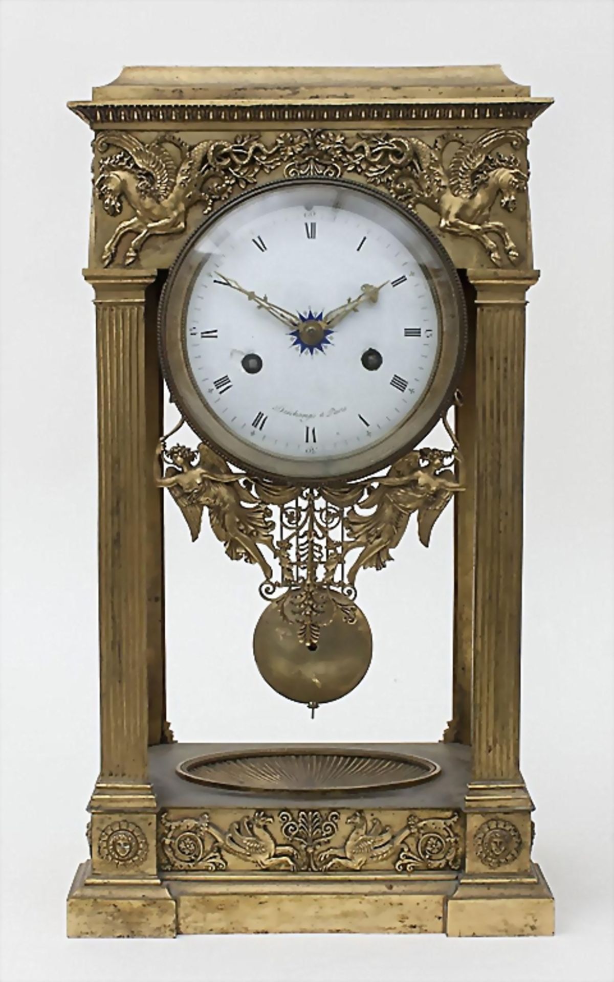 Pendule, Époque Restauration, Deschamps, Paris, 1. Hälfte 19. Jh.Portaluhr, allegori