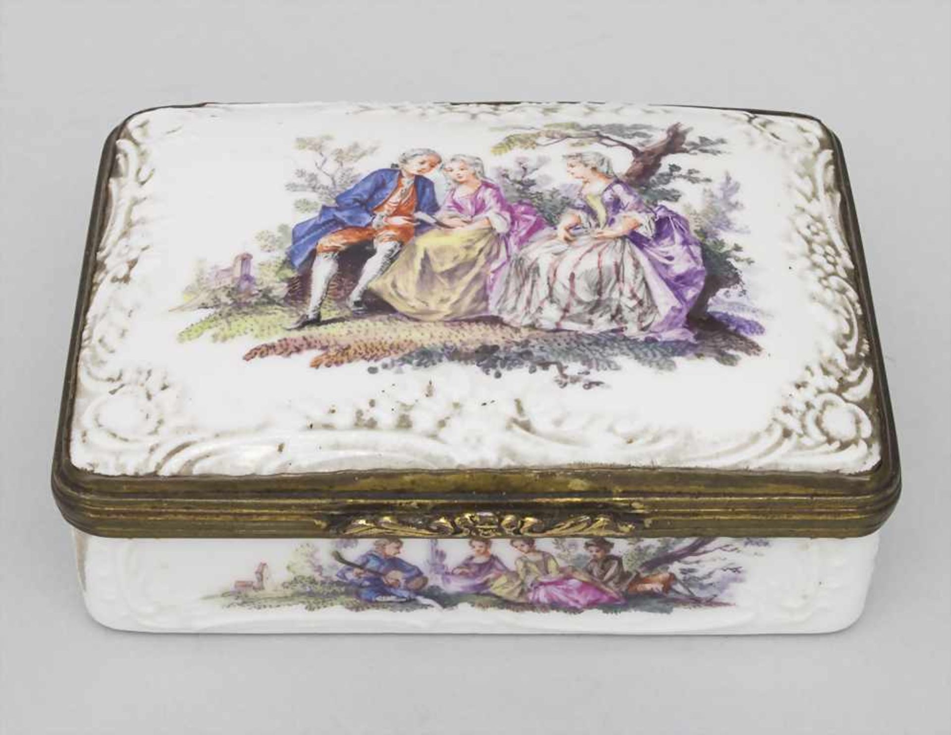 Tabatiere / Schnupftabakdose mit Watteau-Szenen / A snuff box with courting scenes, KPM Berlin, - Bild 2 aus 12