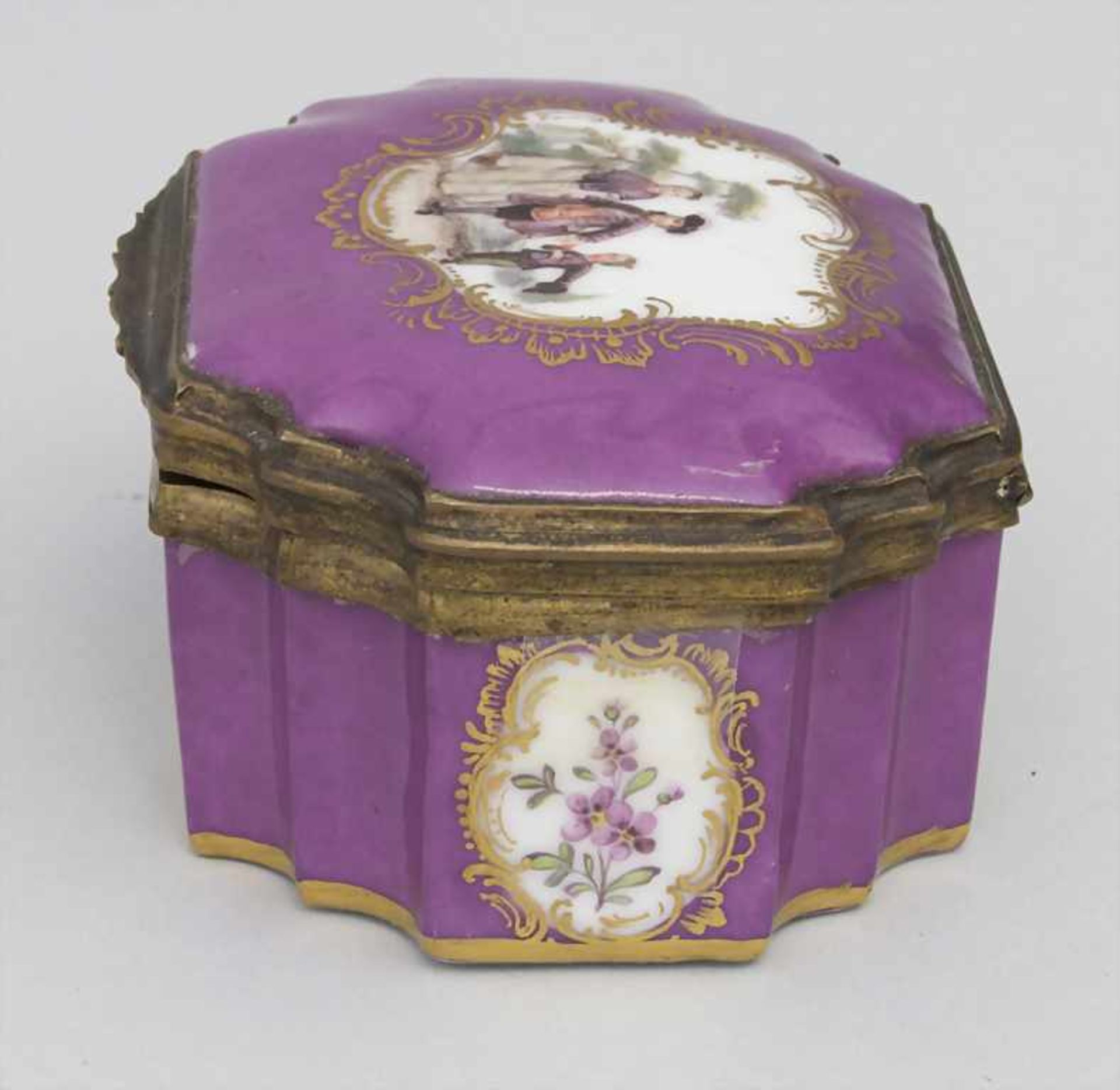 Tabatiere / Schnupftabakdose mit Watteau-Szenen / A snuff box with courting scenes, Höchst, um - Bild 4 aus 10