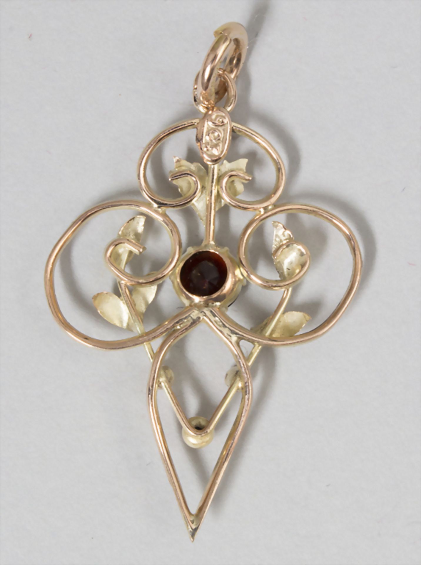 Jugendstil Anhänger / An Art Nouveau pendant, England, um 1900Material: Roségold, Gr - Image 2 of 2