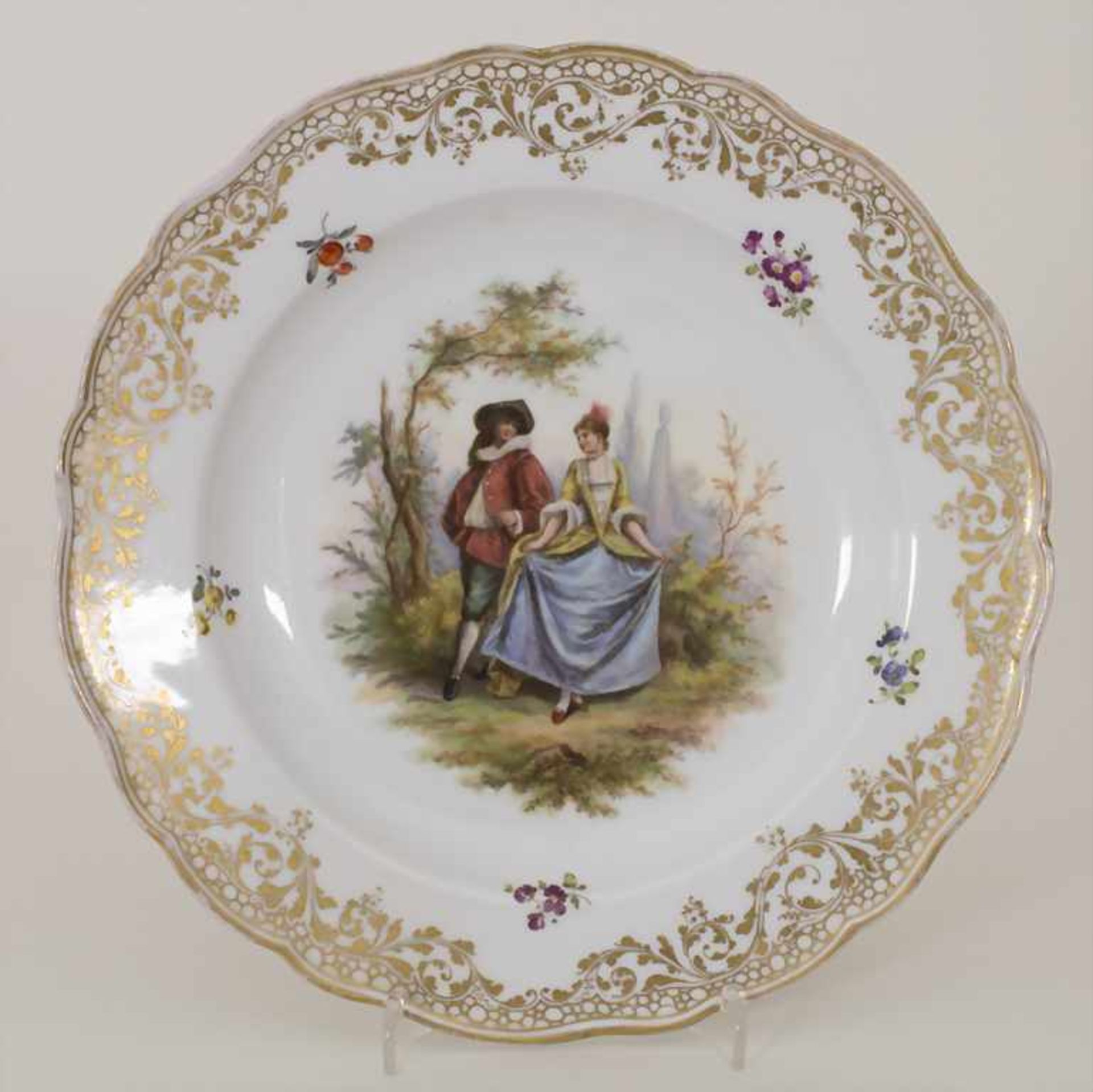 Teller mit galanter Szene / A plate with a romantic scene, Meissen, Mitte 19. Jh.Mater