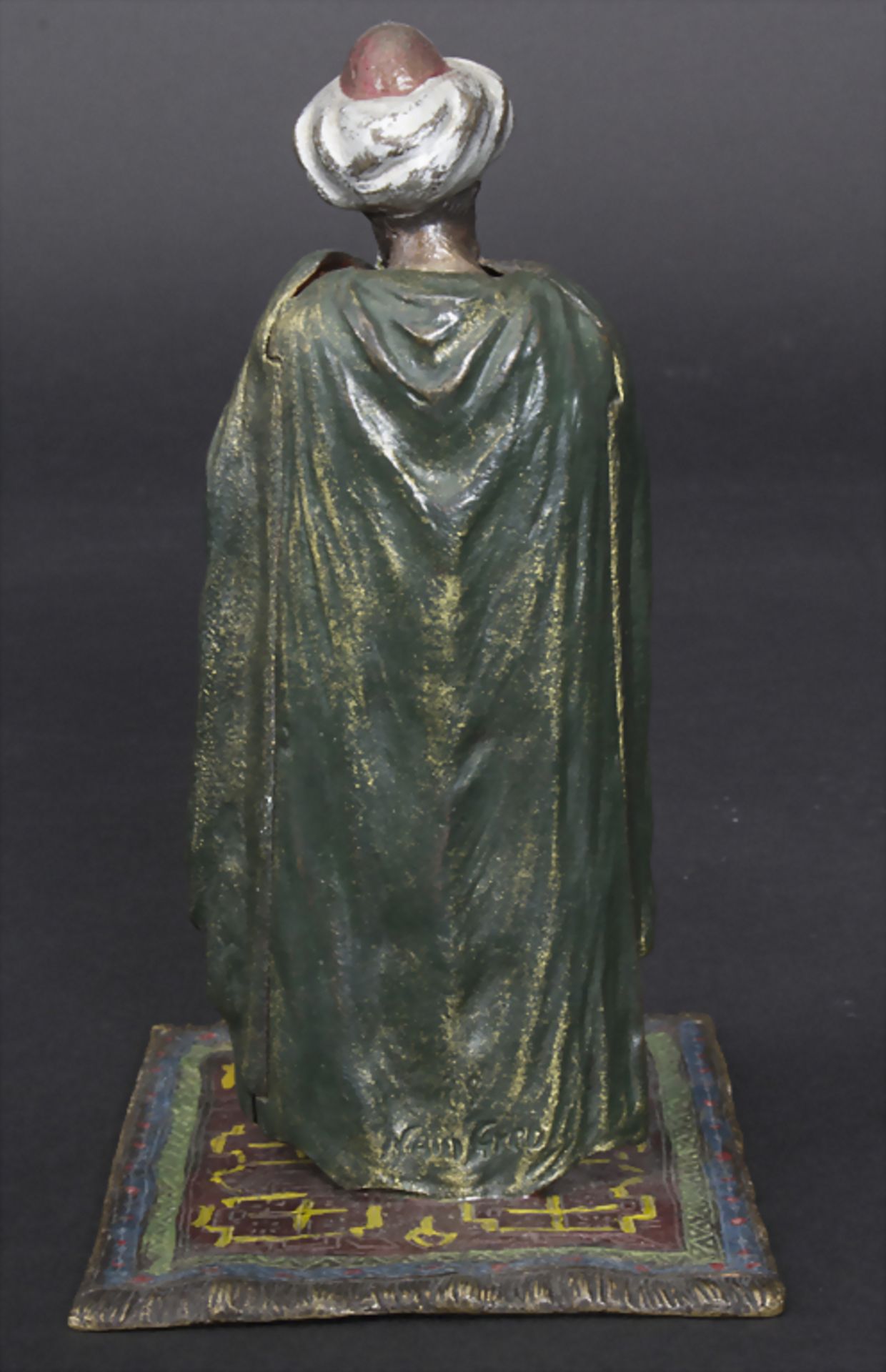 Wiener Bronze von Xaver Bergmann, Erotika-Figur 'Orientale mit Katze' / An erotic figure 'An Ara - Image 3 of 5