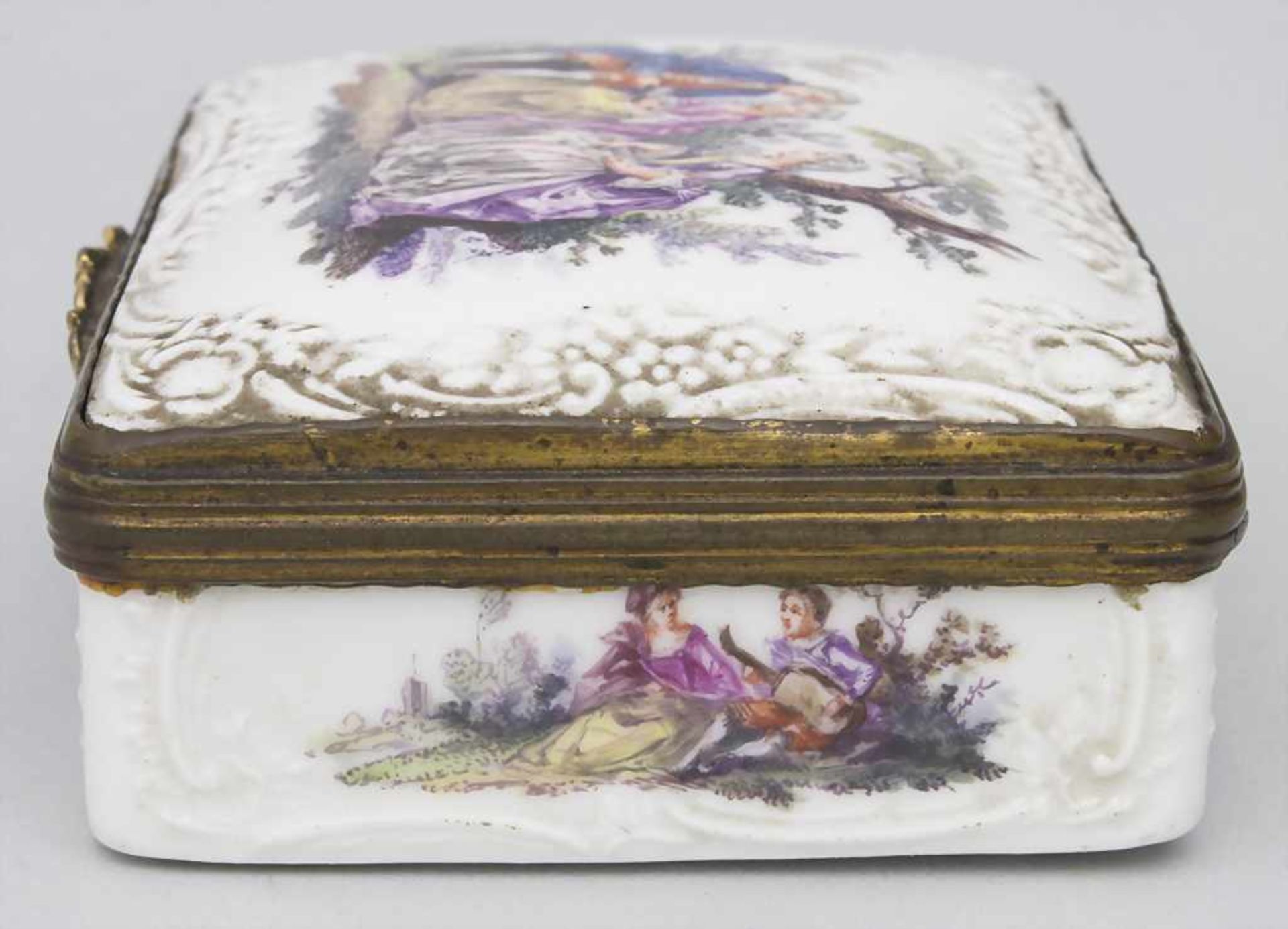 Tabatiere / Schnupftabakdose mit Watteau-Szenen / A snuff box with courting scenes, KPM Berlin, - Bild 7 aus 12