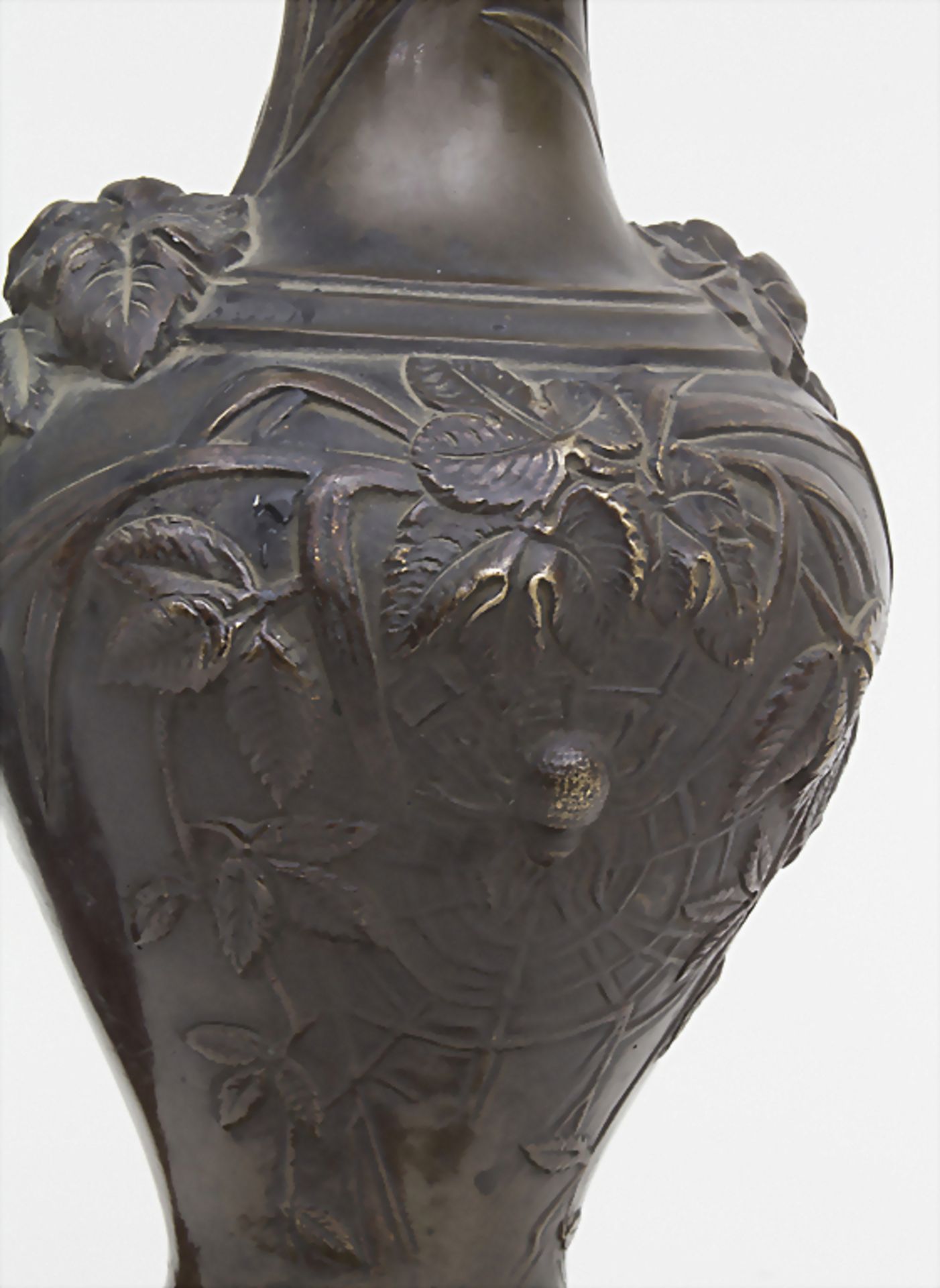 Paar Jugendstil Bronze Vasen mit Spinne und Spinnennetz / A pair of Art Nouveau bronze vases wit - Image 5 of 5