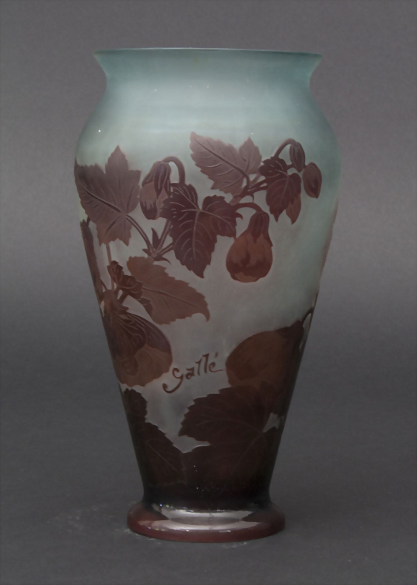 Jugendstil Vase mit Malve (Mauve) / An Art Nouveau vase with mallow, Emile Gallé, Ecole de Nanc - Image 3 of 7