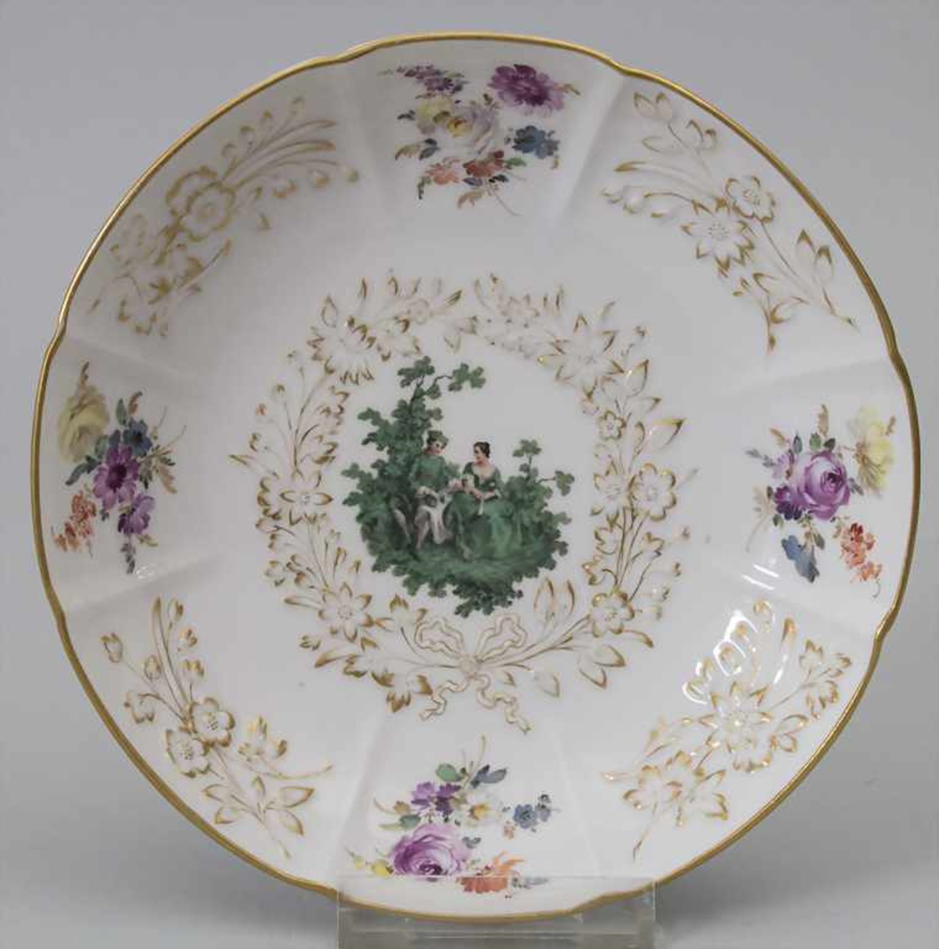 Zierteller / A decorative plate, Meissen, 19. Jh.Material: Porzellan, polychrom bemalt