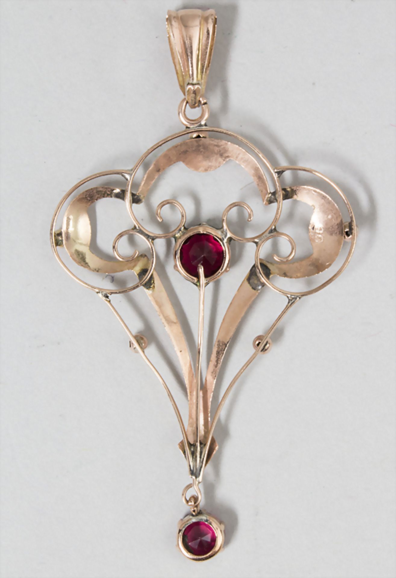 Jugendstil Anhänger / An Art Nouveau pendant, England, um 1900Material: Roségold, ro - Image 2 of 2