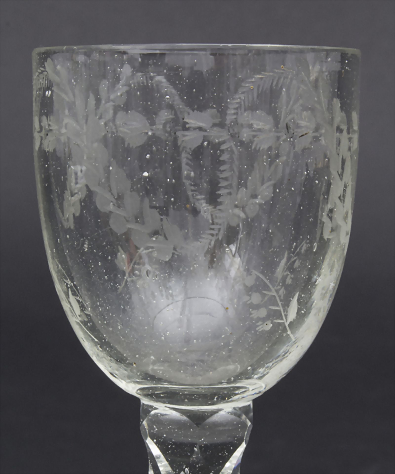 Kleines Barockglas / A small Baroque glass, deutsch, 18. Jh.Material: farbloses Glas, - Image 4 of 5