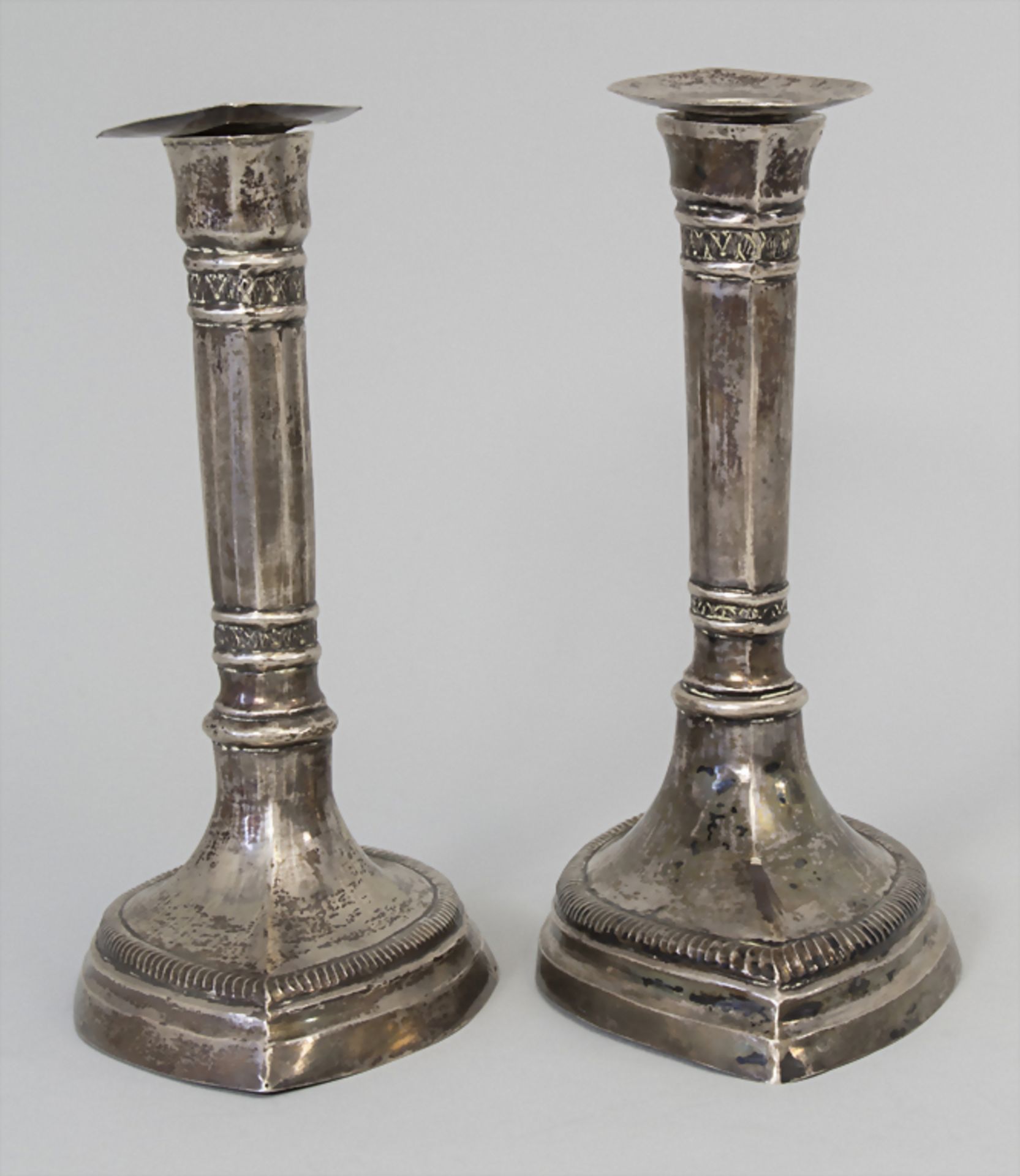 Paar Kerzenleuchter / A pair of silver candleholders, Palermo, um 1780Material: Silber - Image 7 of 13