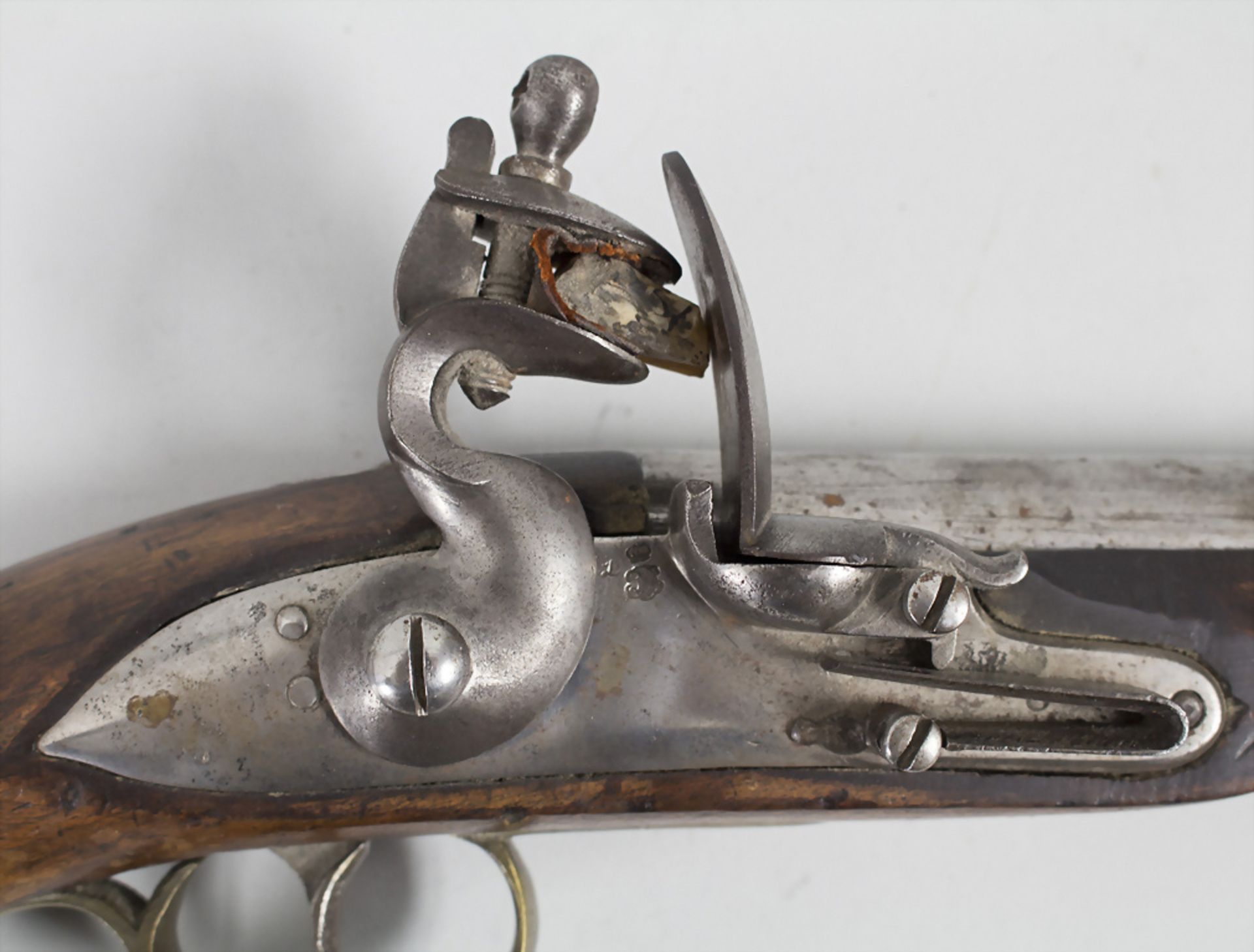 Belgische Militärpistole mit Steinschloss / A Belgian military pistol with a flintlock, um 1830 - Bild 3 aus 7