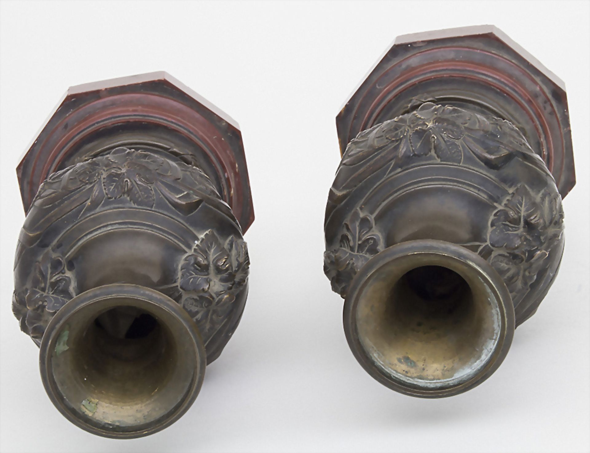 Paar Jugendstil Bronze Vasen mit Spinne und Spinnennetz / A pair of Art Nouveau bronze vases ... - Image 4 of 6