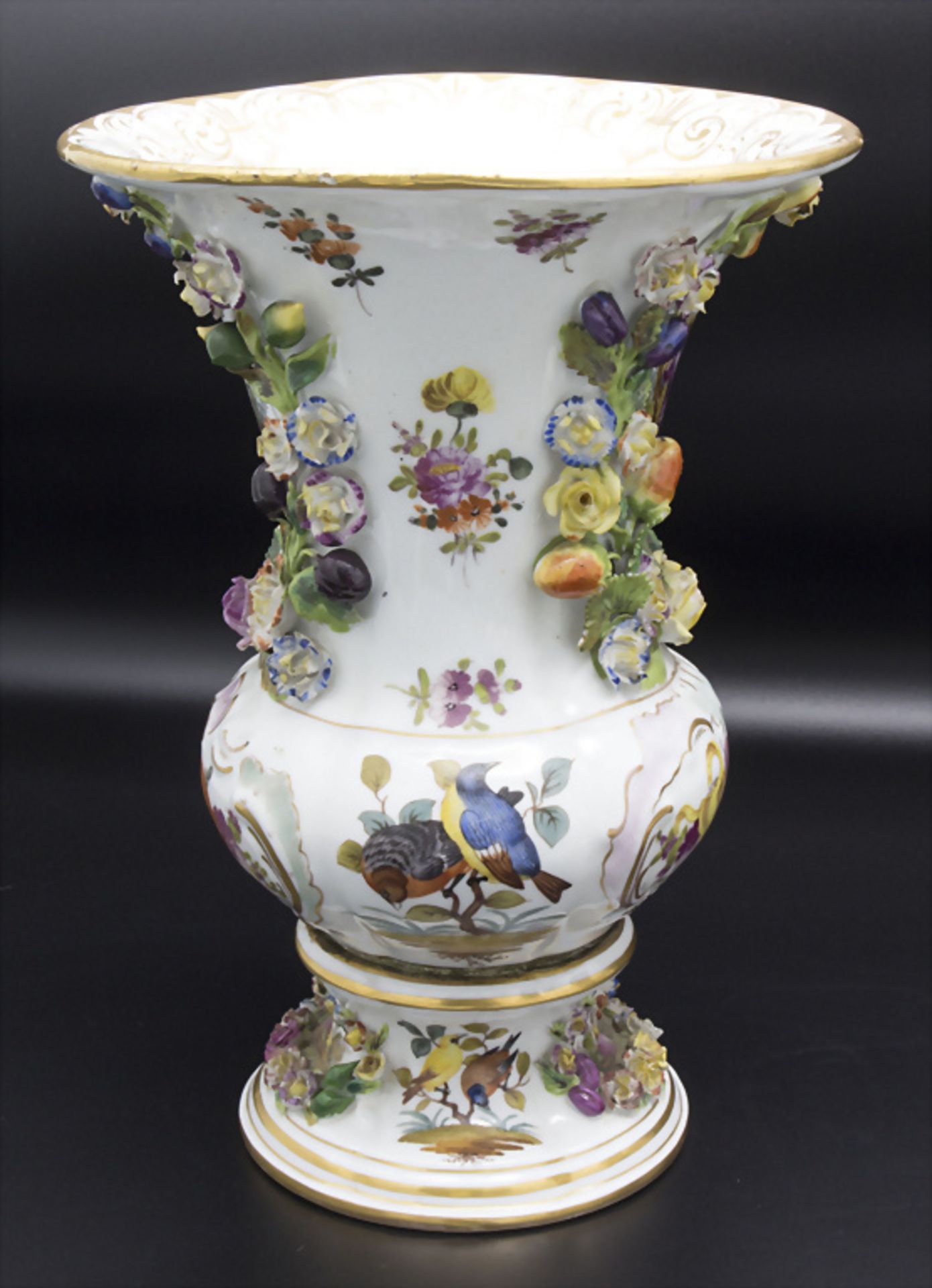 Paar Kratervasen mit galanten Szenen / A pair of urn vases with courting scenes, Carl Thieme, ... - Image 5 of 19