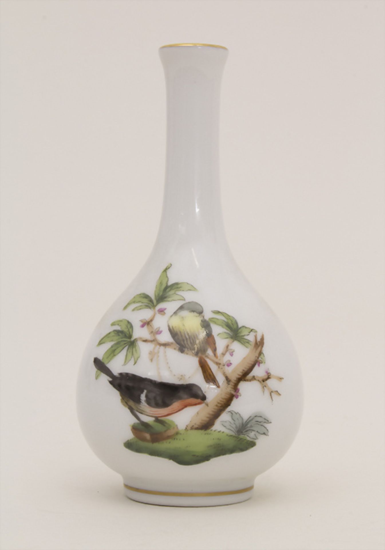 Miniatur Vase Rothschild / A miniature vase with birds, Herend, Mitte 20. Jh.