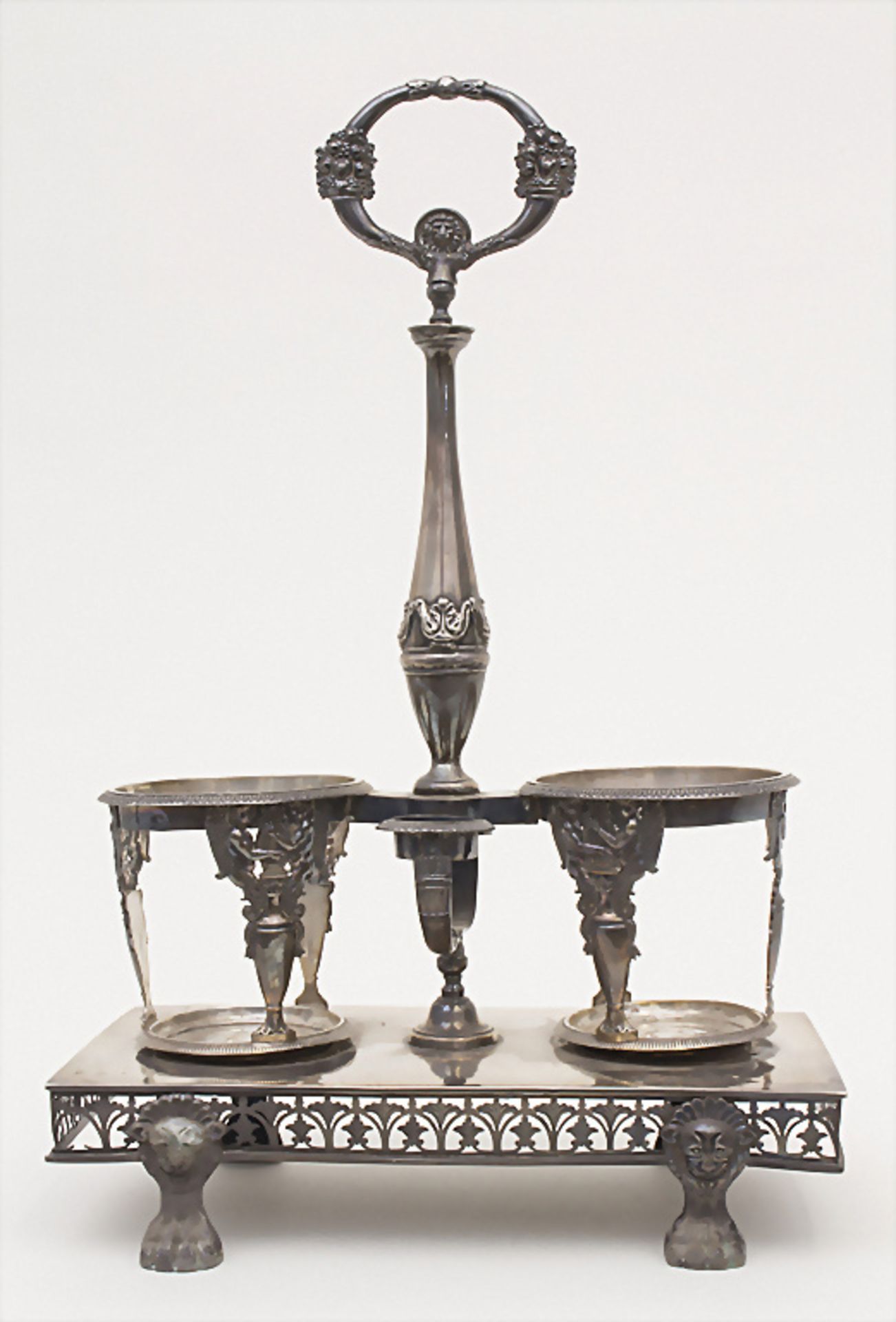 Empire-Menage / A silver cruet stand, Meister Jean-Pierre Bibron, Paris, 1803-1809 - Image 3 of 11