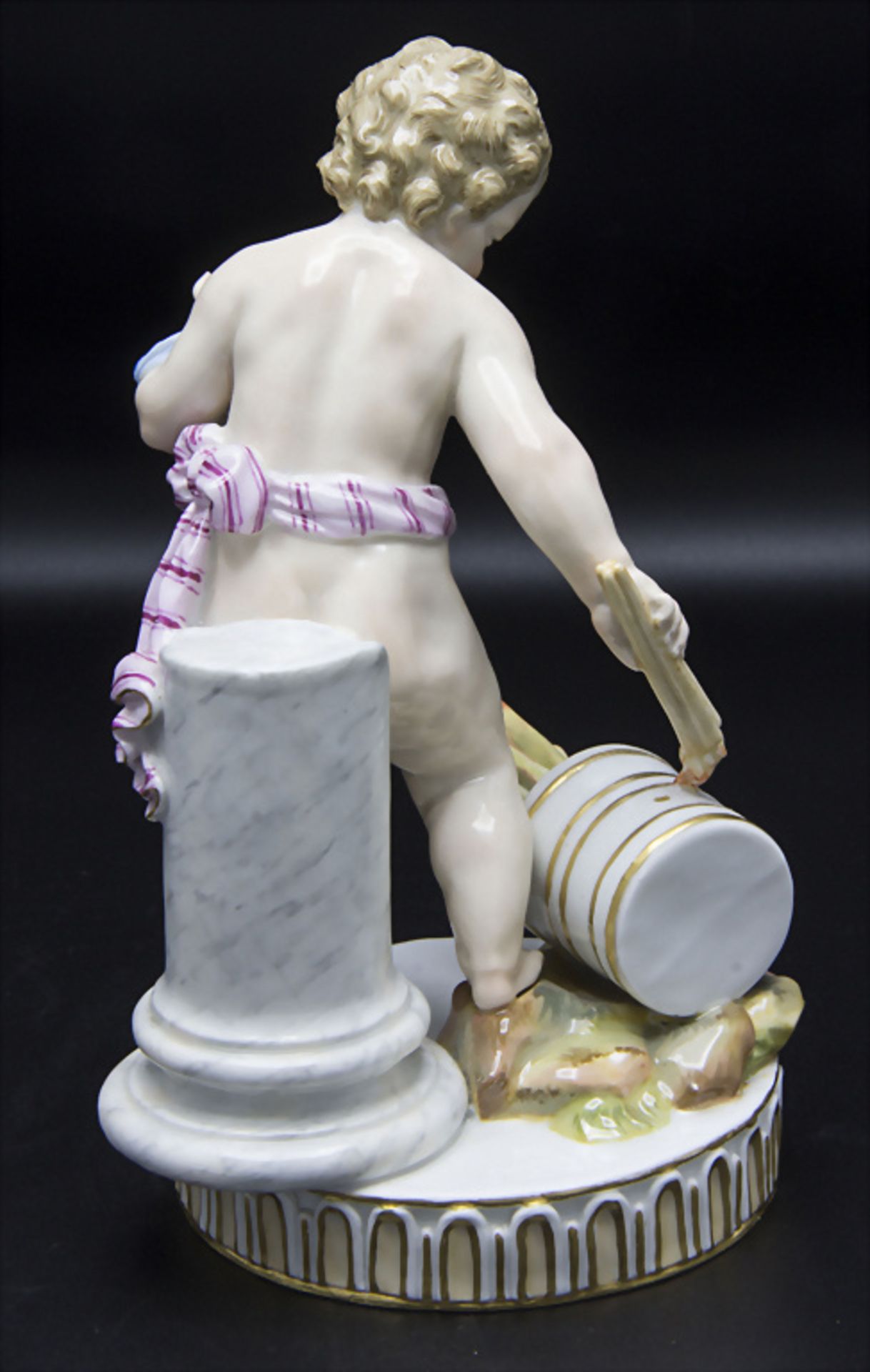 Putto mit Pulverfass / A cherub with a powder keg, Meissen, um 1860 - Image 3 of 7