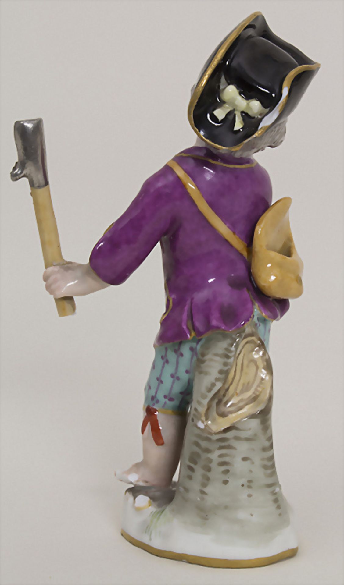 Kleine verkleidete Amorette / A small disguised amoretto, Meissen, 19. Jh. - Image 3 of 7