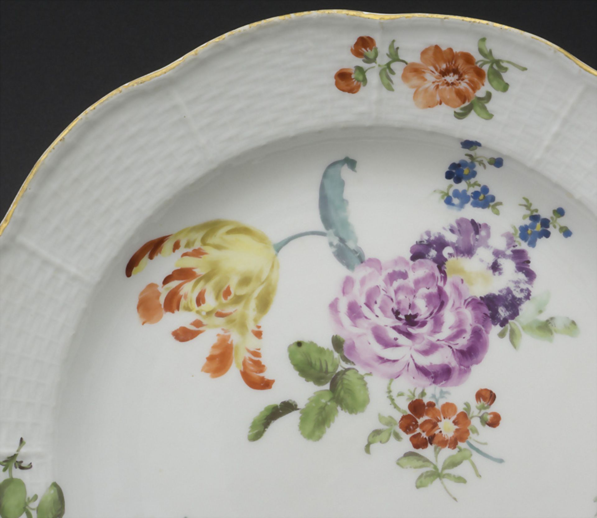 Ein Suppenteller / A soup plate, Meissen, um 1750 - Image 2 of 4