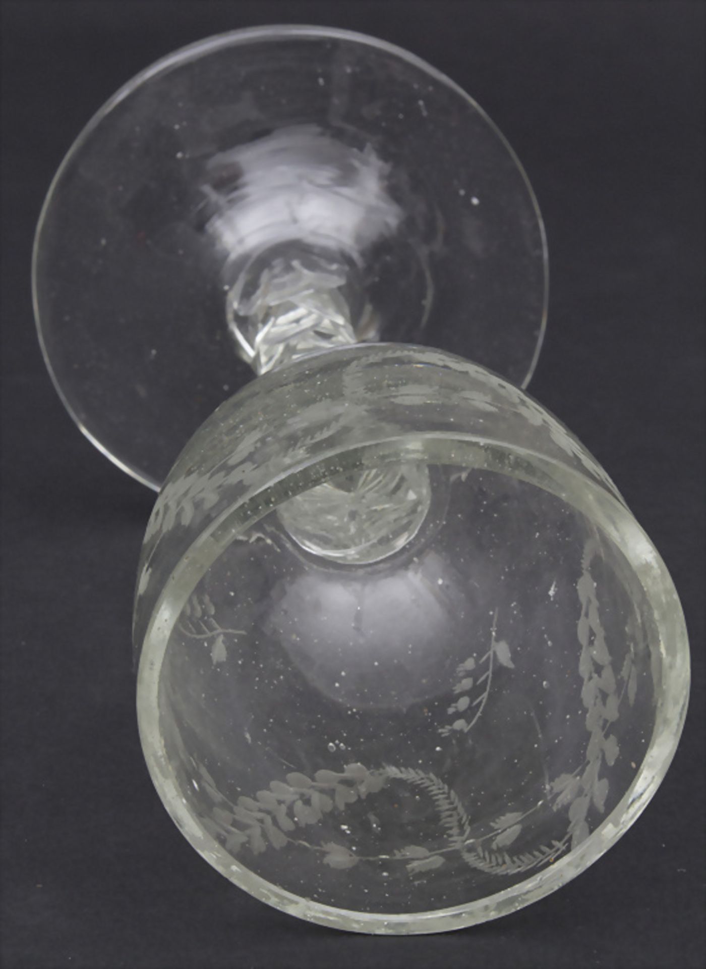 Kleines Barockglas / A small Baroque glass, deutsch, 18. Jh. - Image 2 of 5