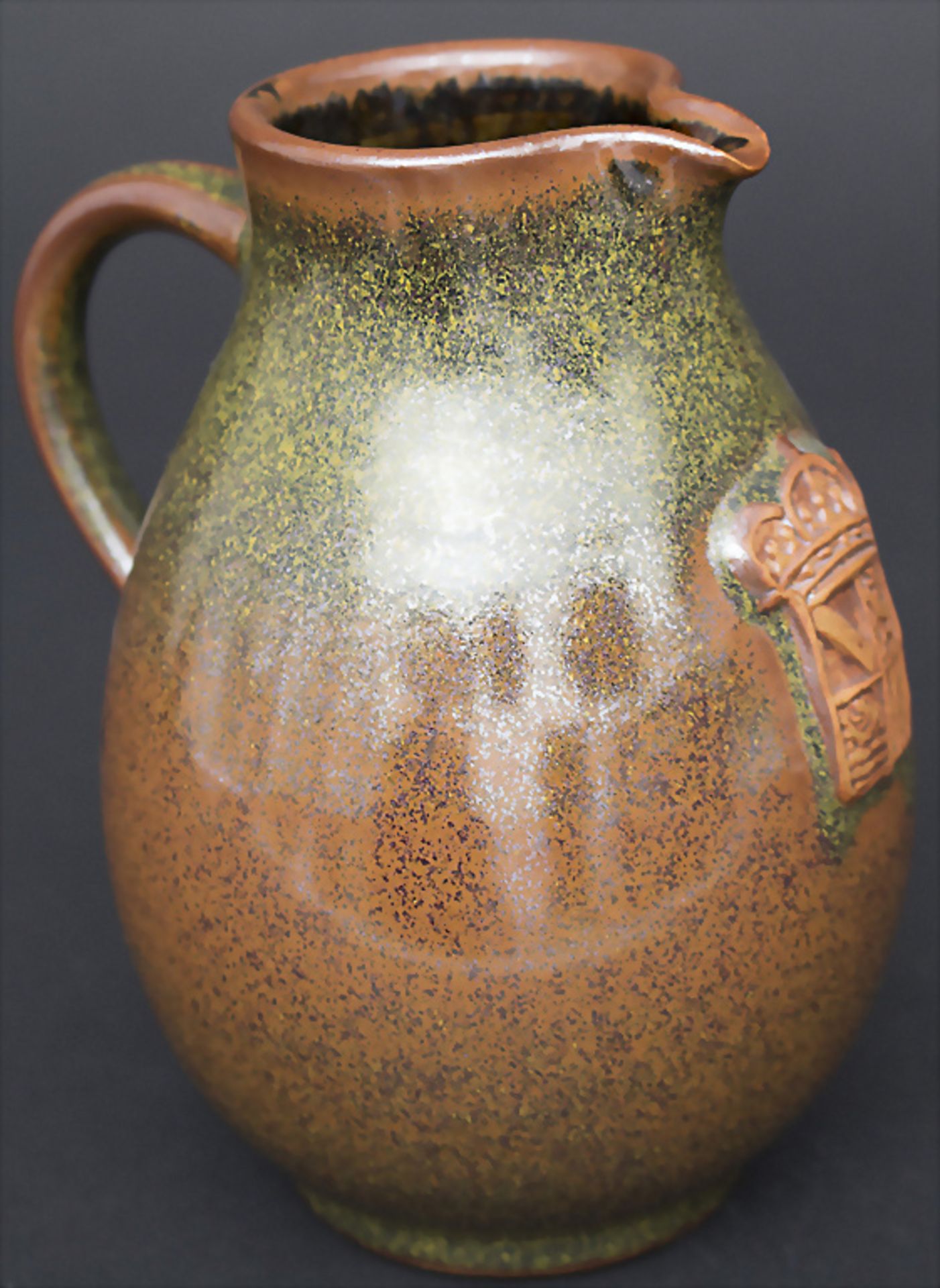 Keramik-Krug mit Wappendekor / A ceramic jug with coat of arms, Horst Kerstan, Kandern