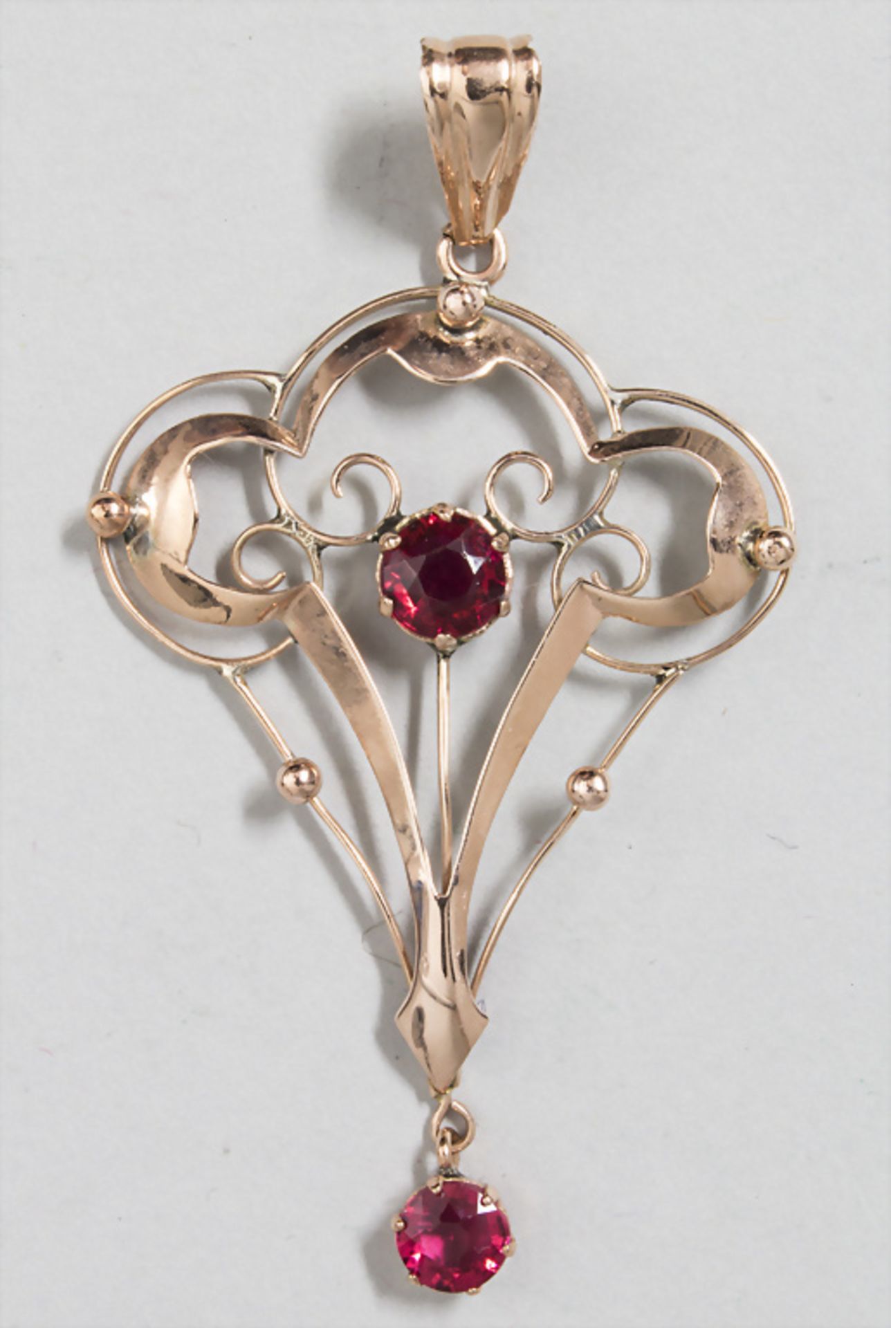 Jugendstil Anhänger / An Art Nouveau pendant, England, um 1900