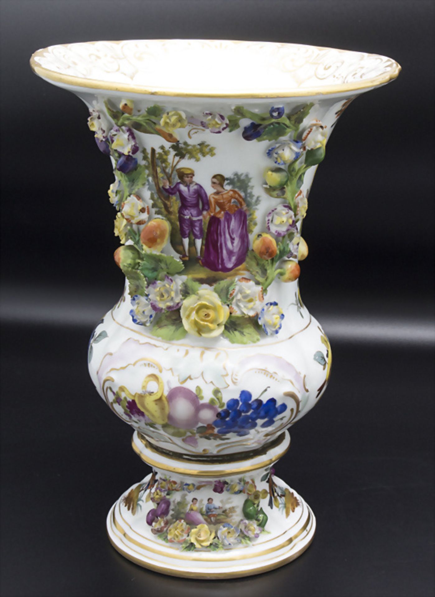 Paar Kratervasen mit galanten Szenen / A pair of urn vases with courting scenes, Carl Thieme, ... - Image 4 of 19