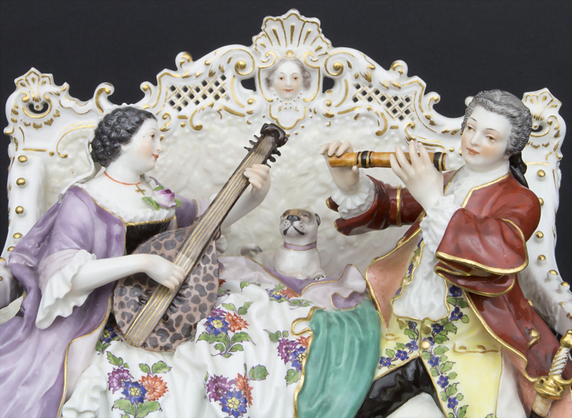 Musizierendes Paar mit Mops / A couple of musicians with a pug dog, Meissen, Mitte 19. Jh. - Image 2 of 9