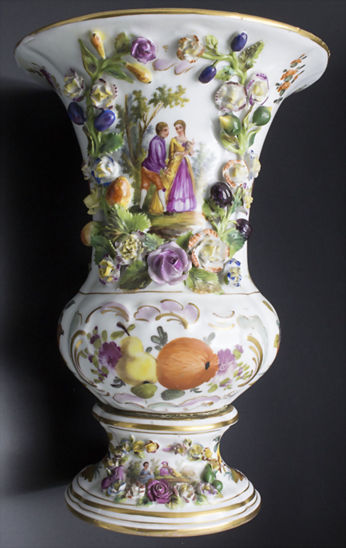 Paar Kratervasen mit galanten Szenen / A pair of urn vases with courting scenes, Carl Thieme, ... - Image 8 of 19