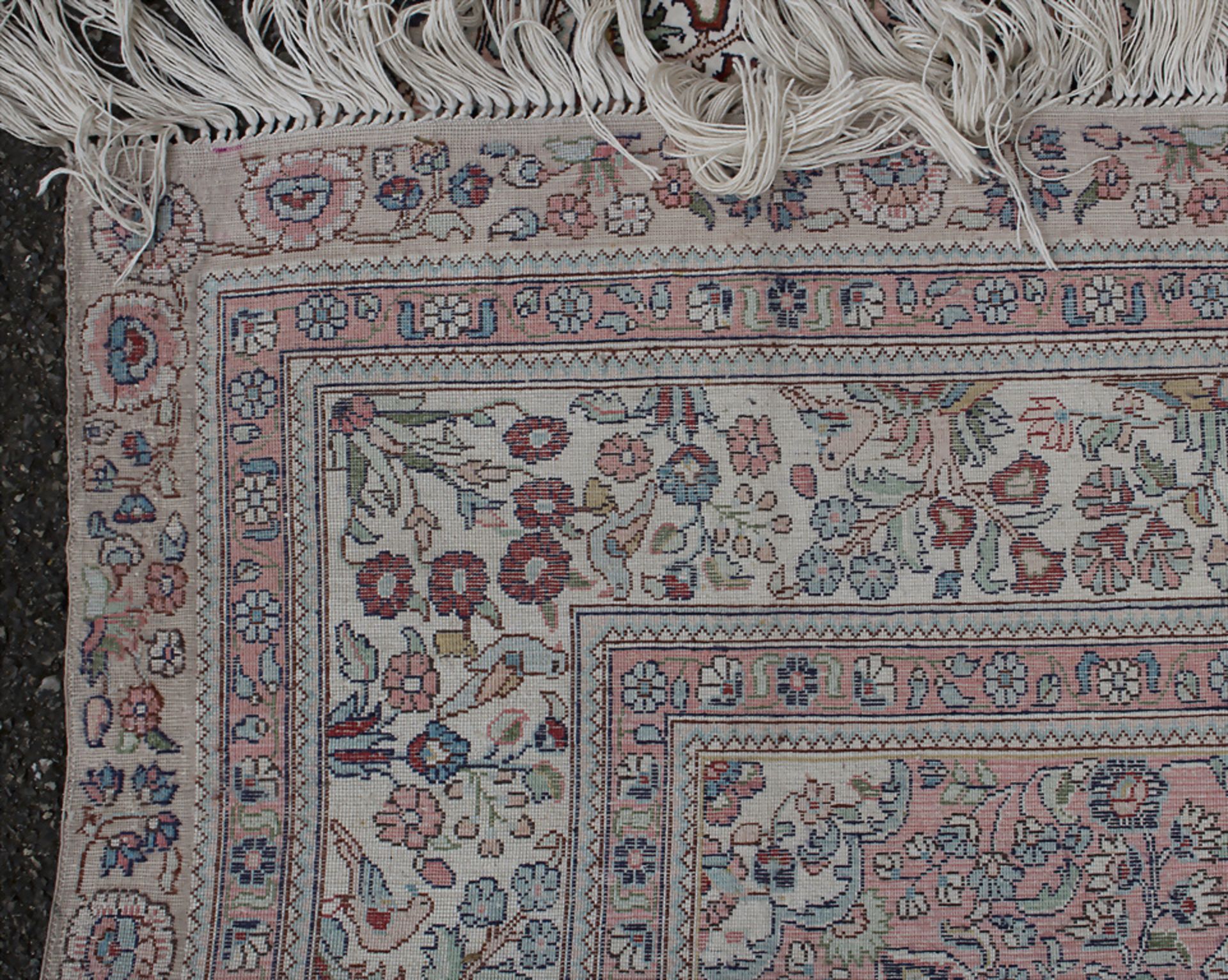 Seidenteppich / A silk carpet - Image 3 of 3