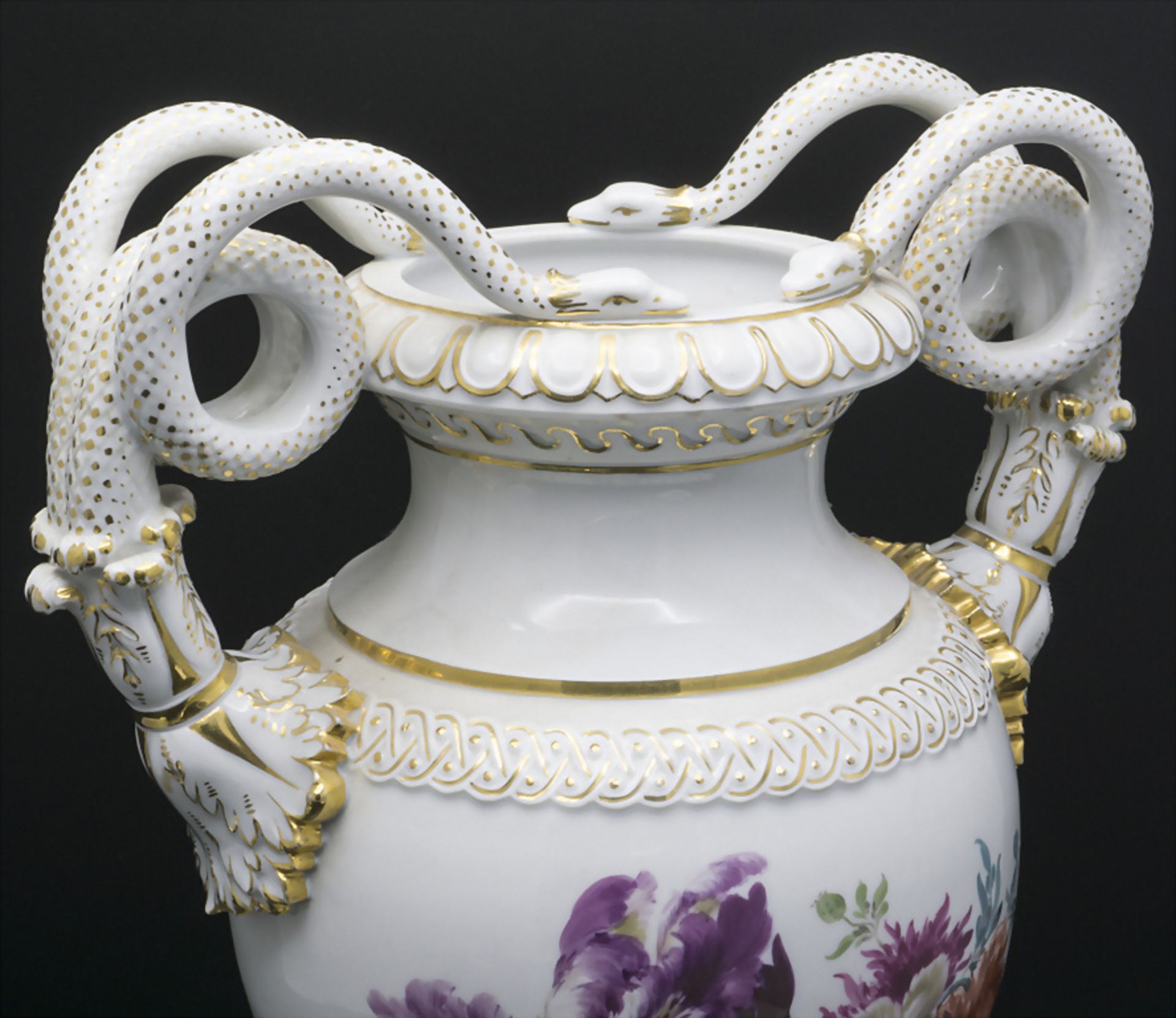 Schlangenhalshenkelvase / A snake neck handled vase, Entwurf Ernst August Leuteritz ... - Image 9 of 10