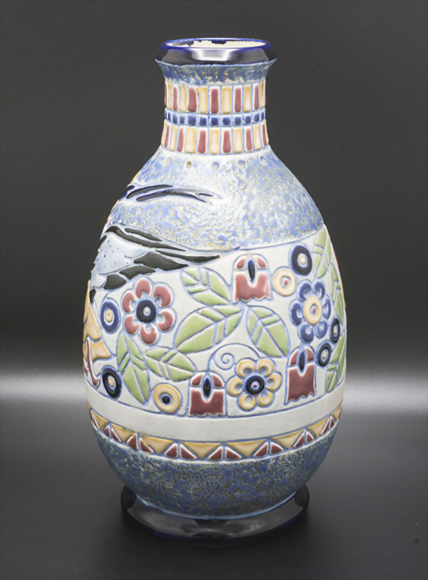 Große Art Déco Keramik Ziervase / A large Art Deco ceramic vase, Amphora-Werke, Riessner, ... - Bild 2 aus 6