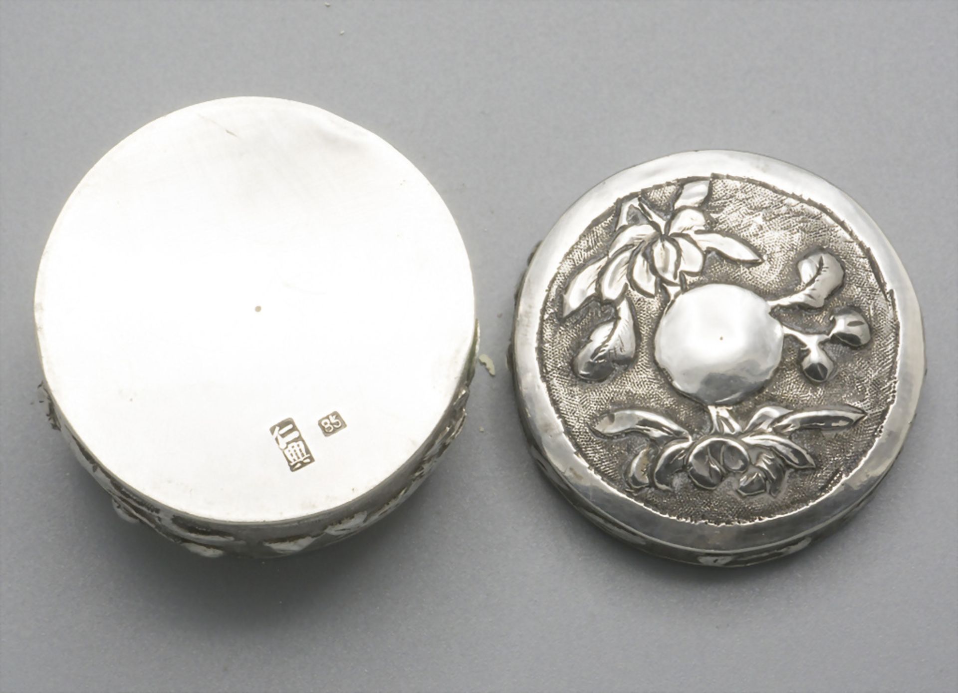 Kleine Dose / A small silver box, China, um 1900 - Image 5 of 8