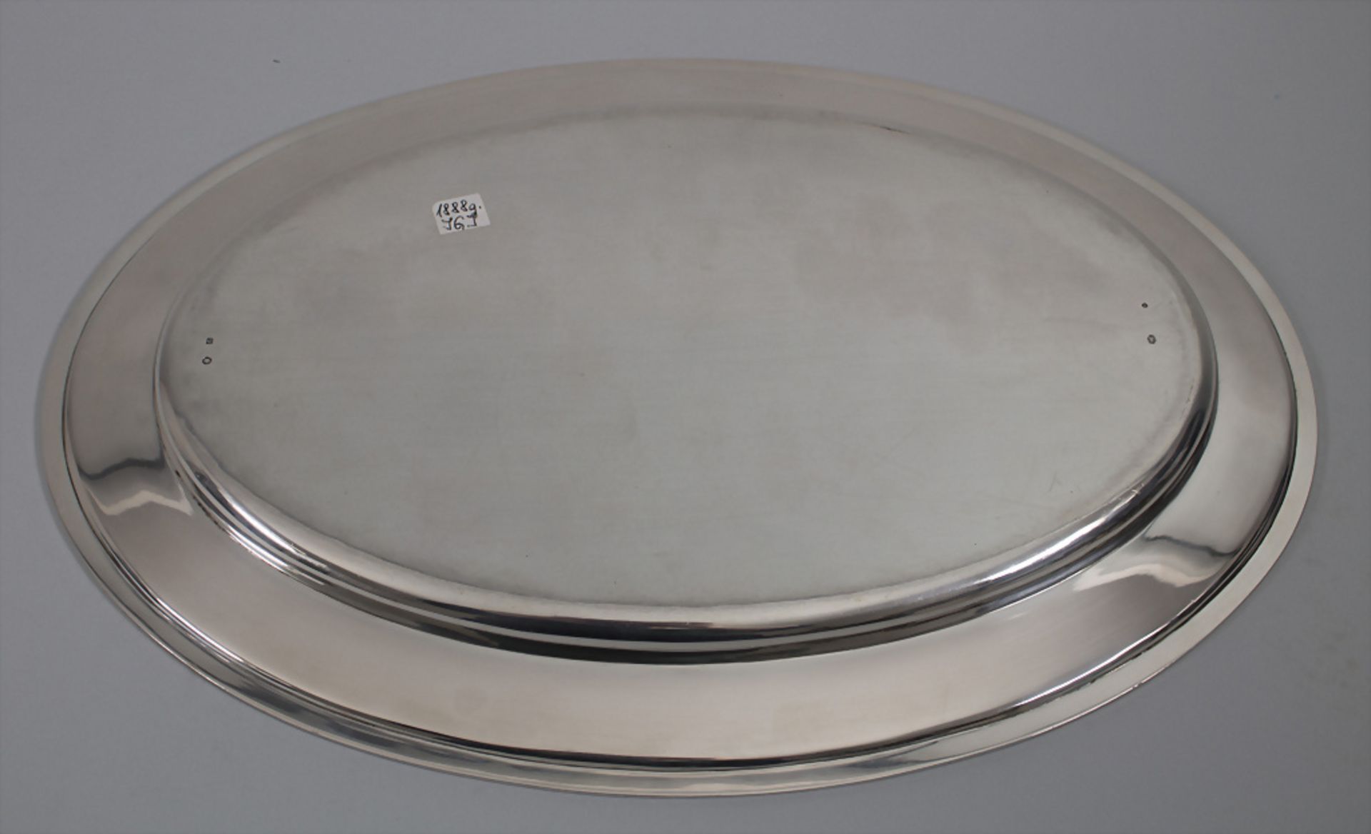 Große ovale Platte / A large oval silver plate, J.M. van Kempen, The Hague / Den Haag, 1917 - Image 3 of 5