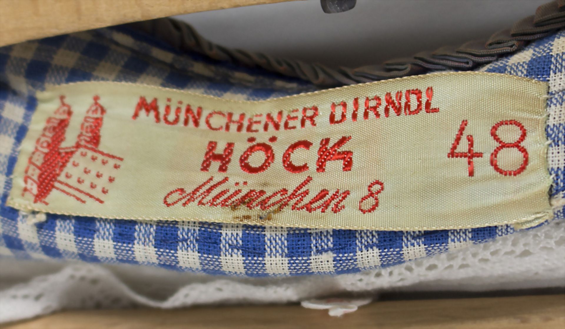 Dirndl / A dirndl dress, Höck, München, Anfang 20. Jh. - Bild 5 aus 8