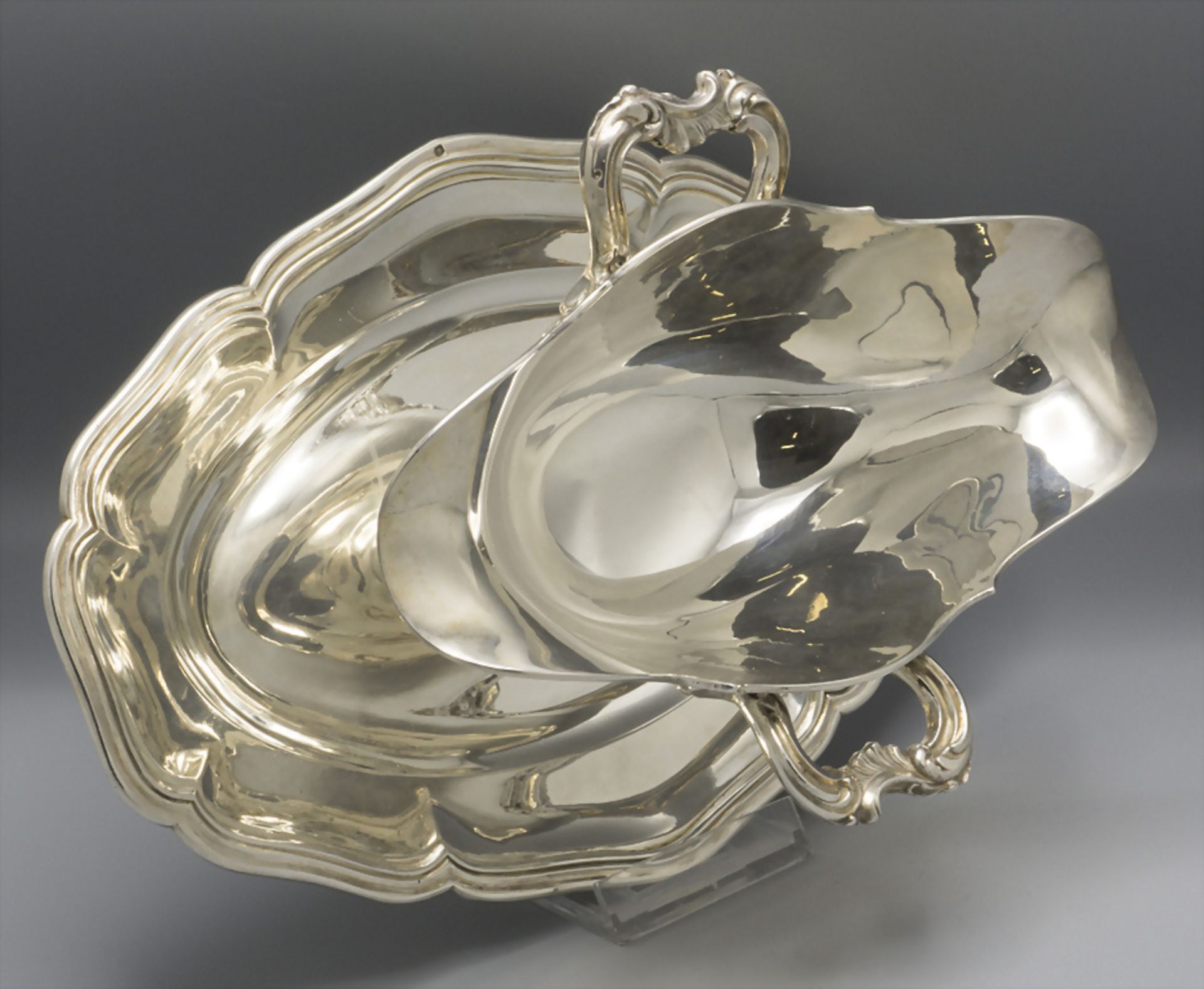 Sauciere / A silver gavy boat, Auguste Gérain, Paris, 1903-1913 - Image 2 of 5