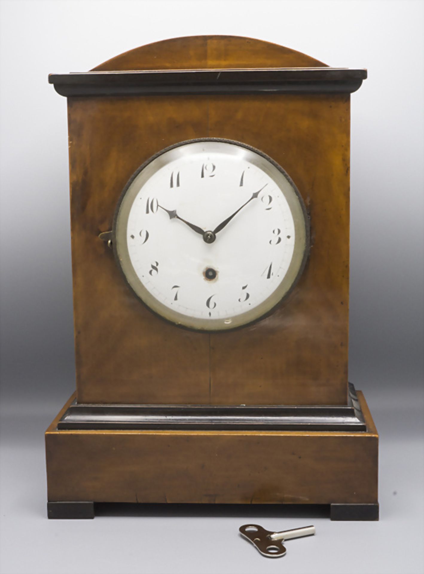 Biedermeier Kaminuhr / A Biedermeier fireplace clock, deutsch, um 1830