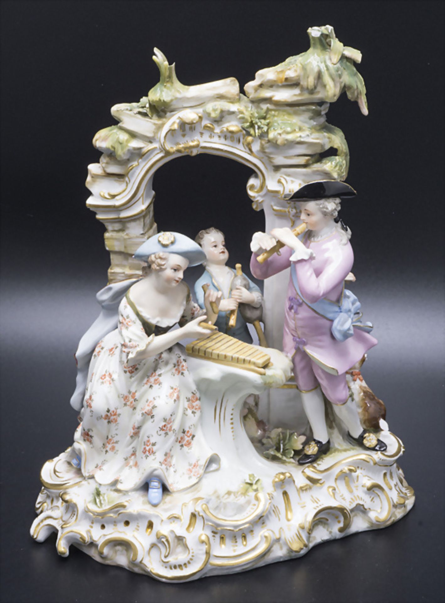 Figurengruppe 'Musizierende Familie' / A figural group of a 'A music making family', J.C. ...