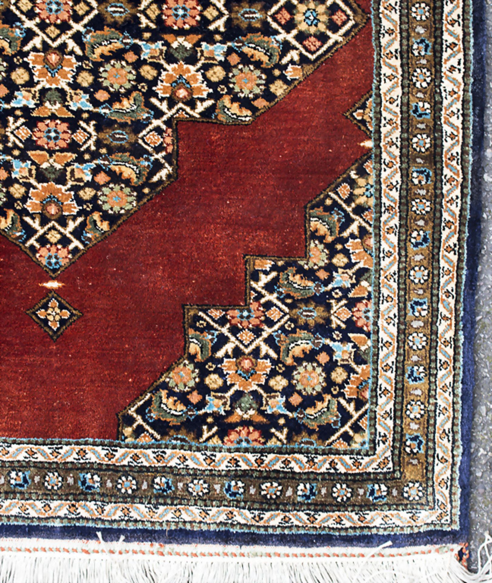 Seidenwandteppich / A silk wall carpet - Image 2 of 3