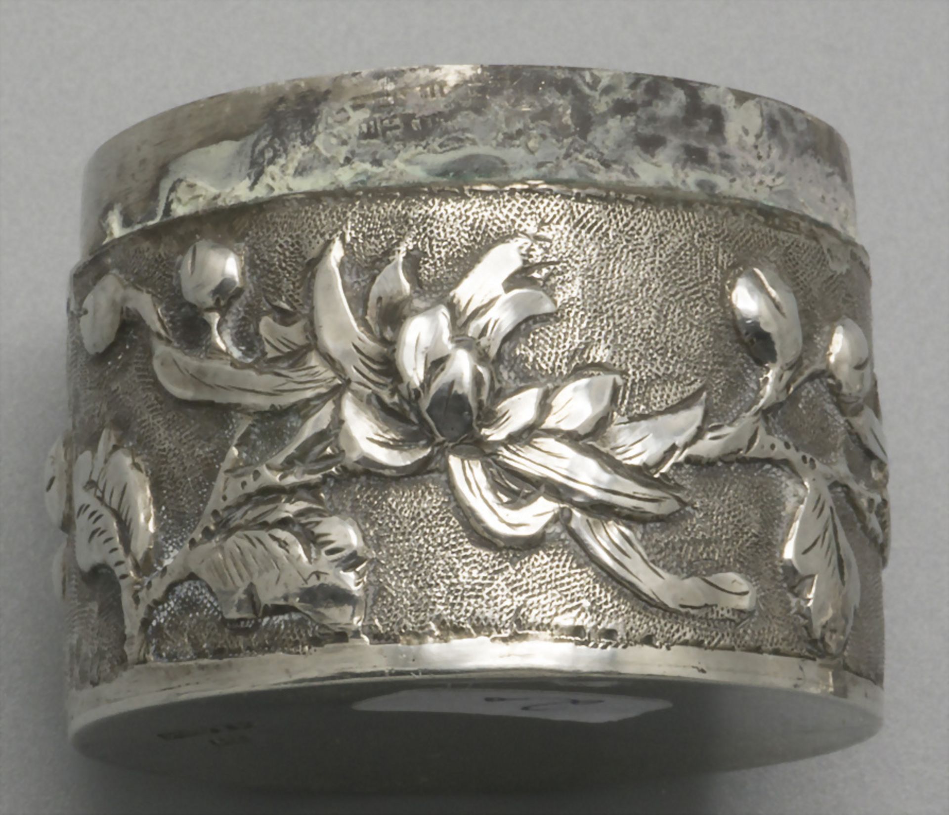 Kleine Dose / A small silver box, China, um 1900 - Image 6 of 8