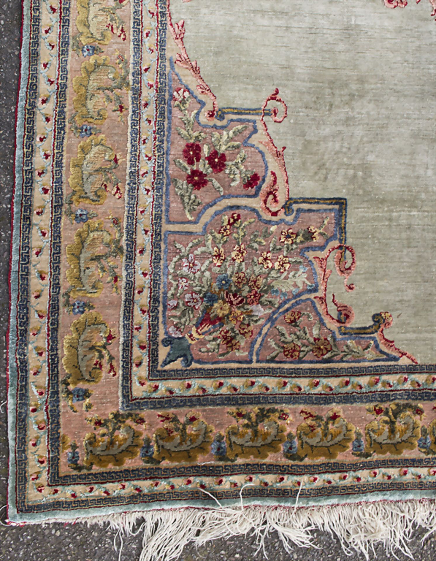 Seidenteppich / A silk carpet - Image 2 of 3