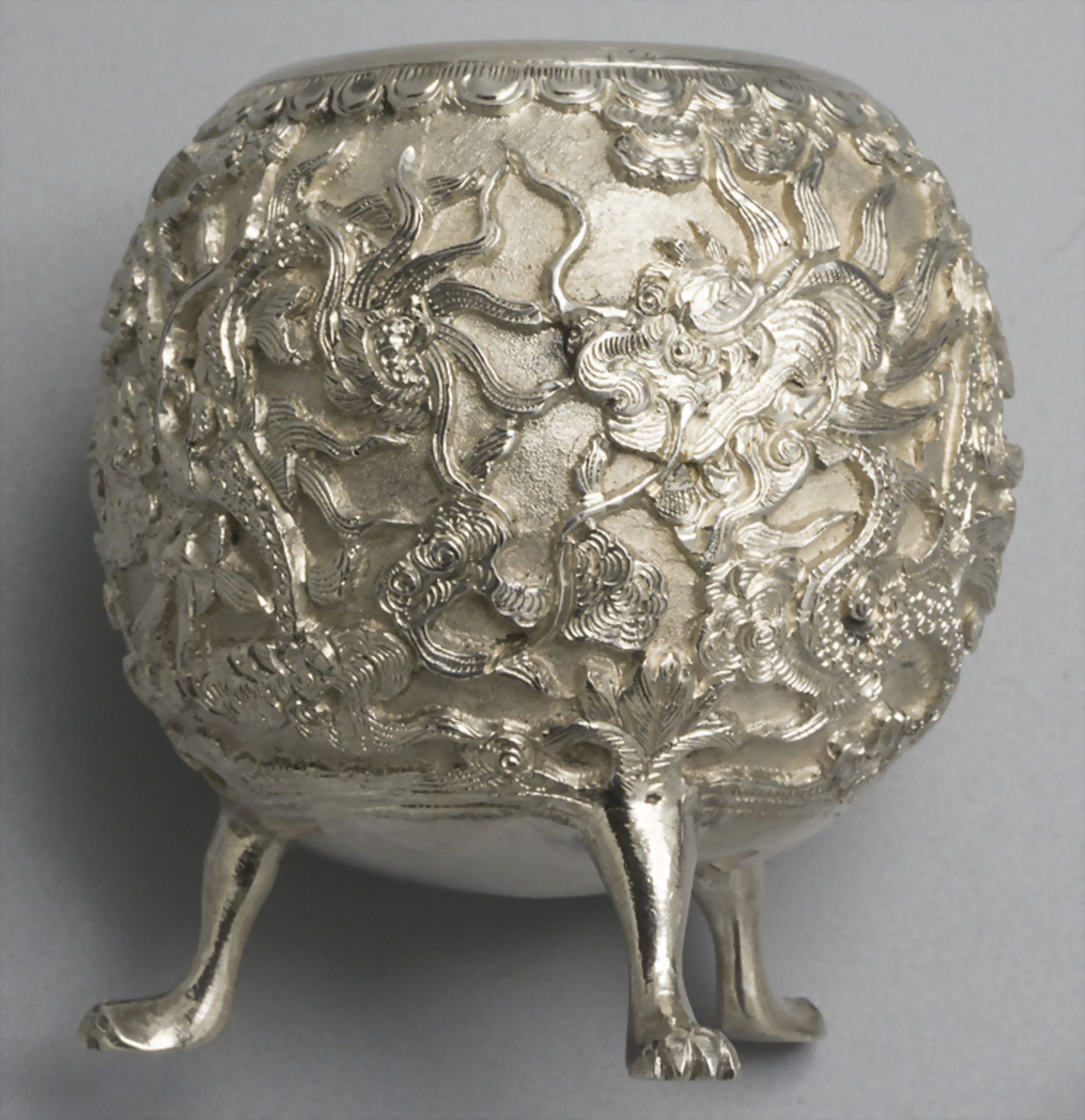 Saliere / A silver salt cellar, China/Vietnam, um 1900 - Image 7 of 7