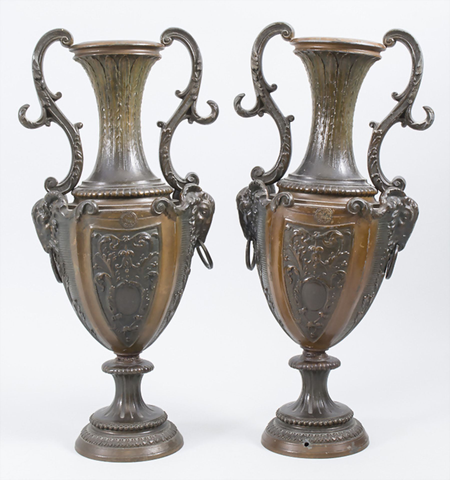 Zwei Historismus Vasen / Two Historicism vases, Paris, um 1900 - Bild 3 aus 6