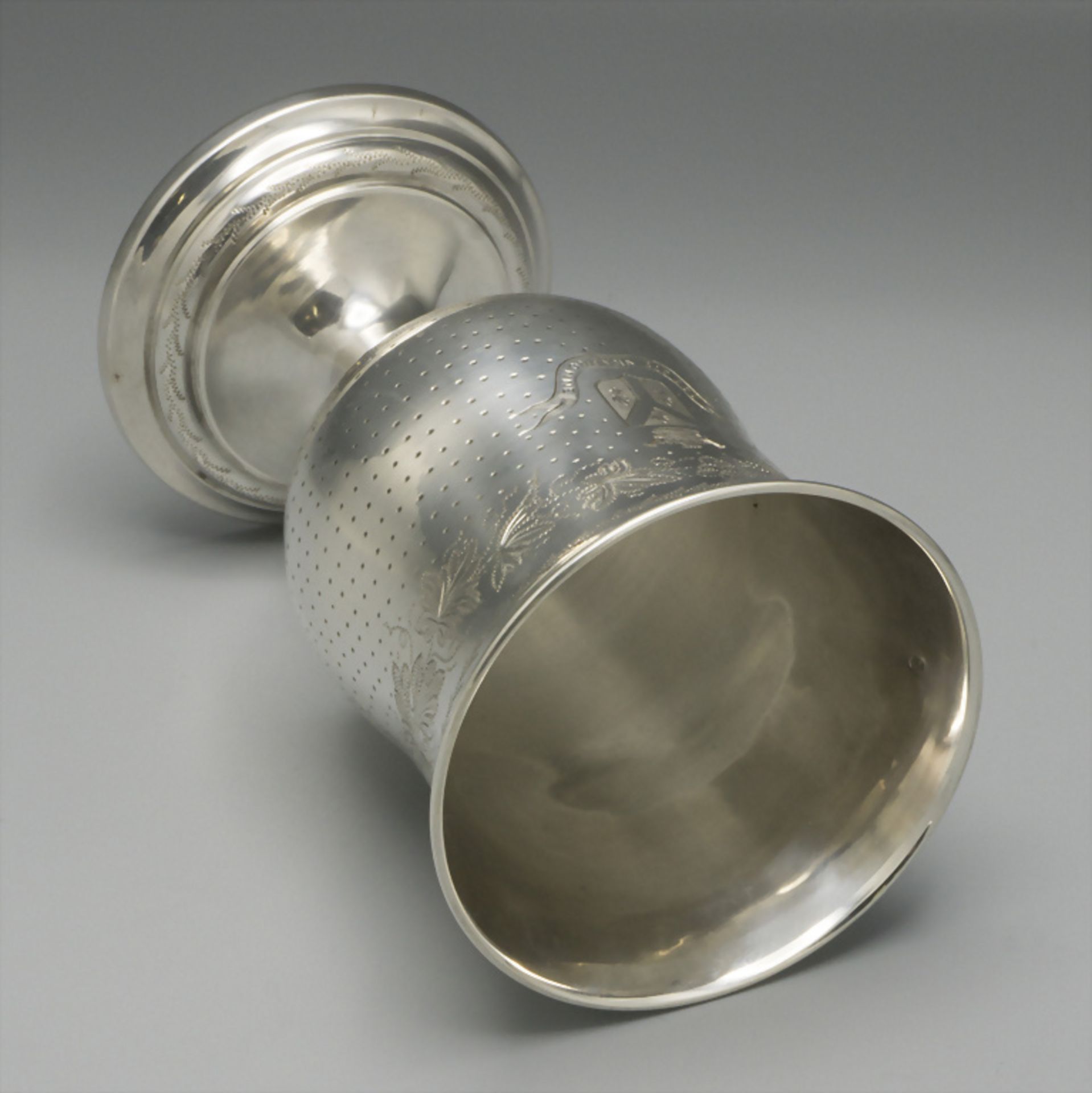 Weinbecher / A silver beaker, César Tonnelier, Paris, nach 1845 - Image 6 of 10