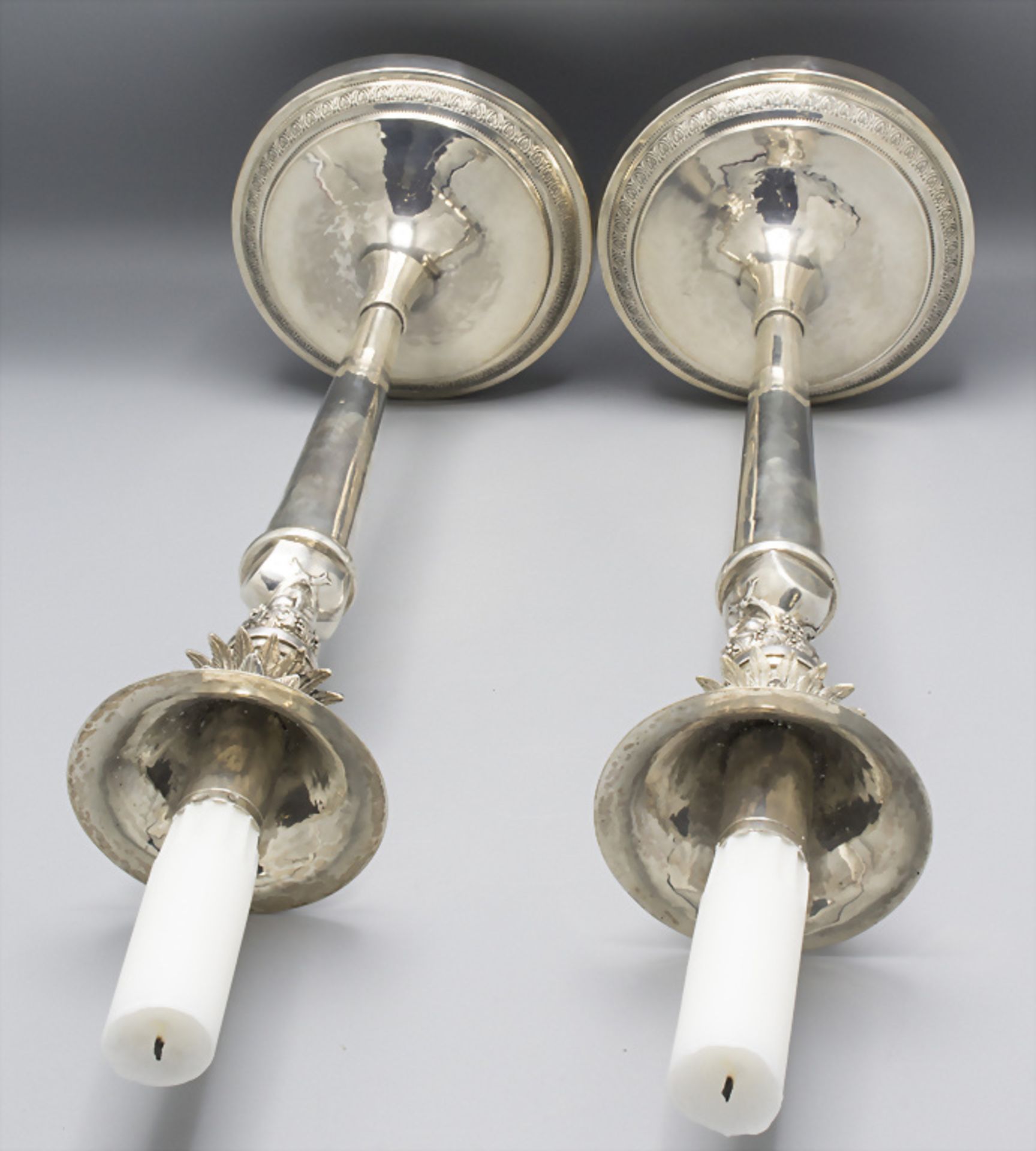 Paar Empire Leuchter / A pair of Empire silver candlesticks, Vatikanstadt / Rom / Roma, um 1800 - Image 5 of 8