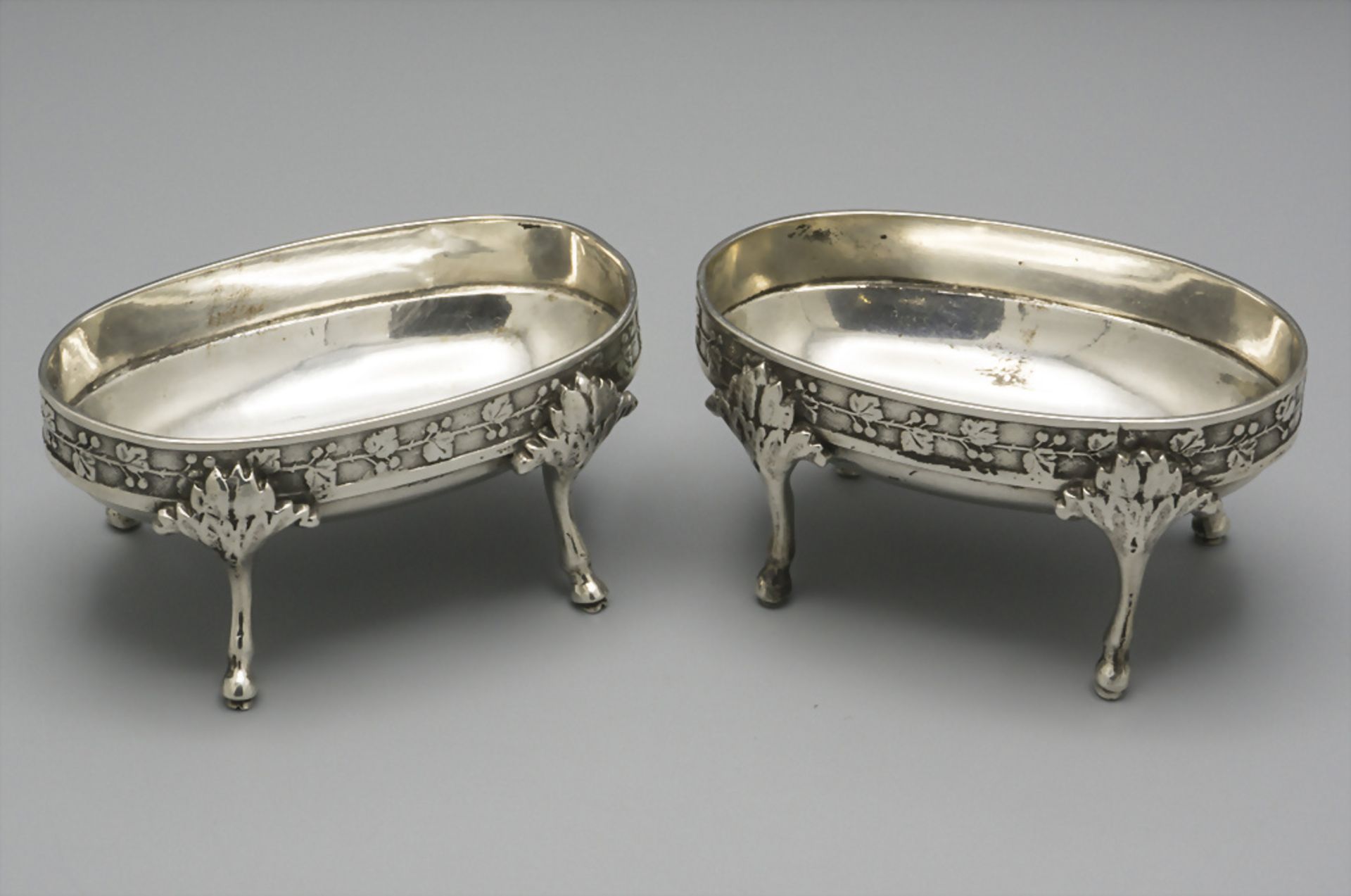 Paar Empire Salieren / An Empire pair of silver salt cellars, A. Asser, Wien, 1806