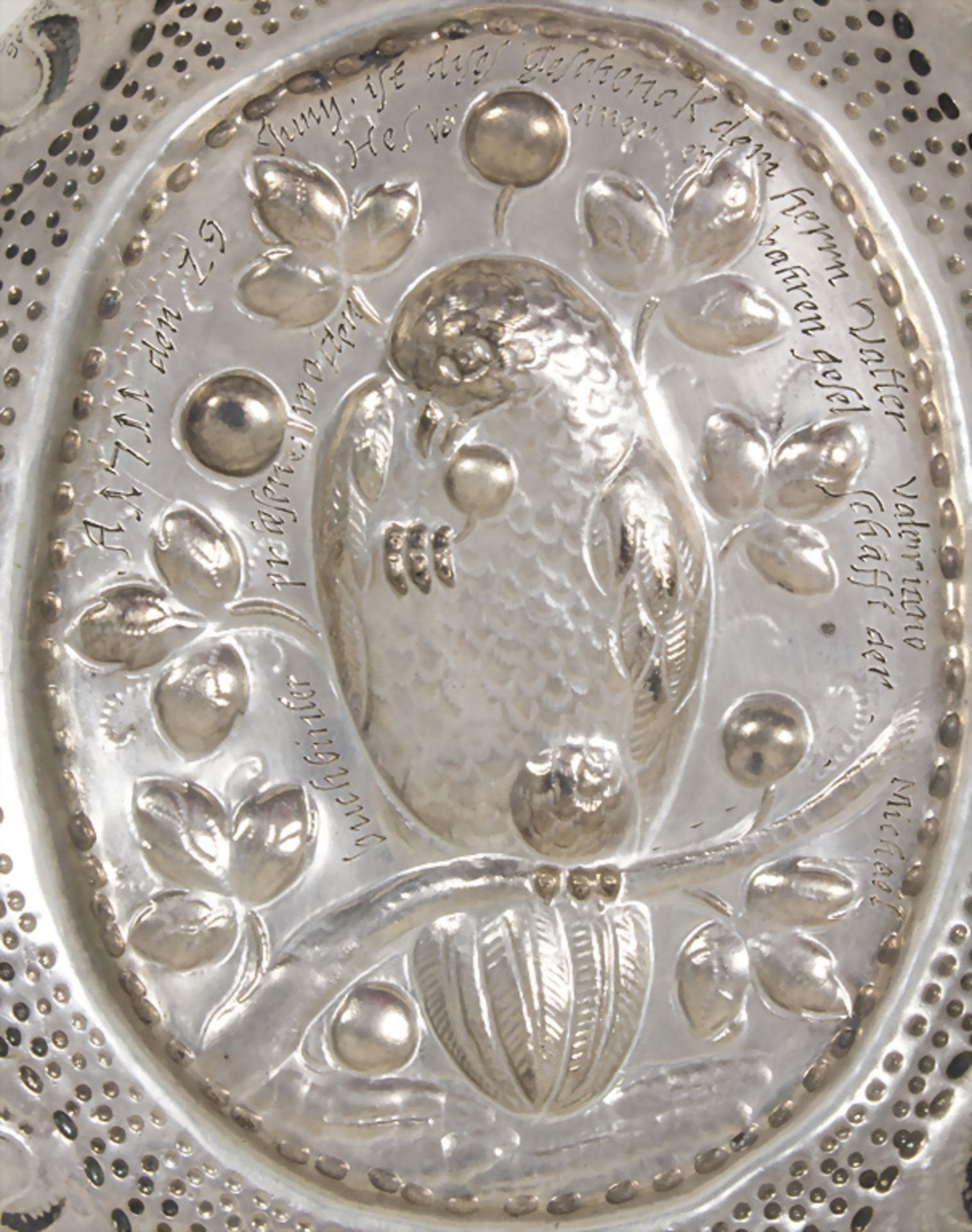 Große Barock Zunftschale / A Baroque silver teste vin, Balthasar Haydt, Augsburg, um 1670 - Image 8 of 9