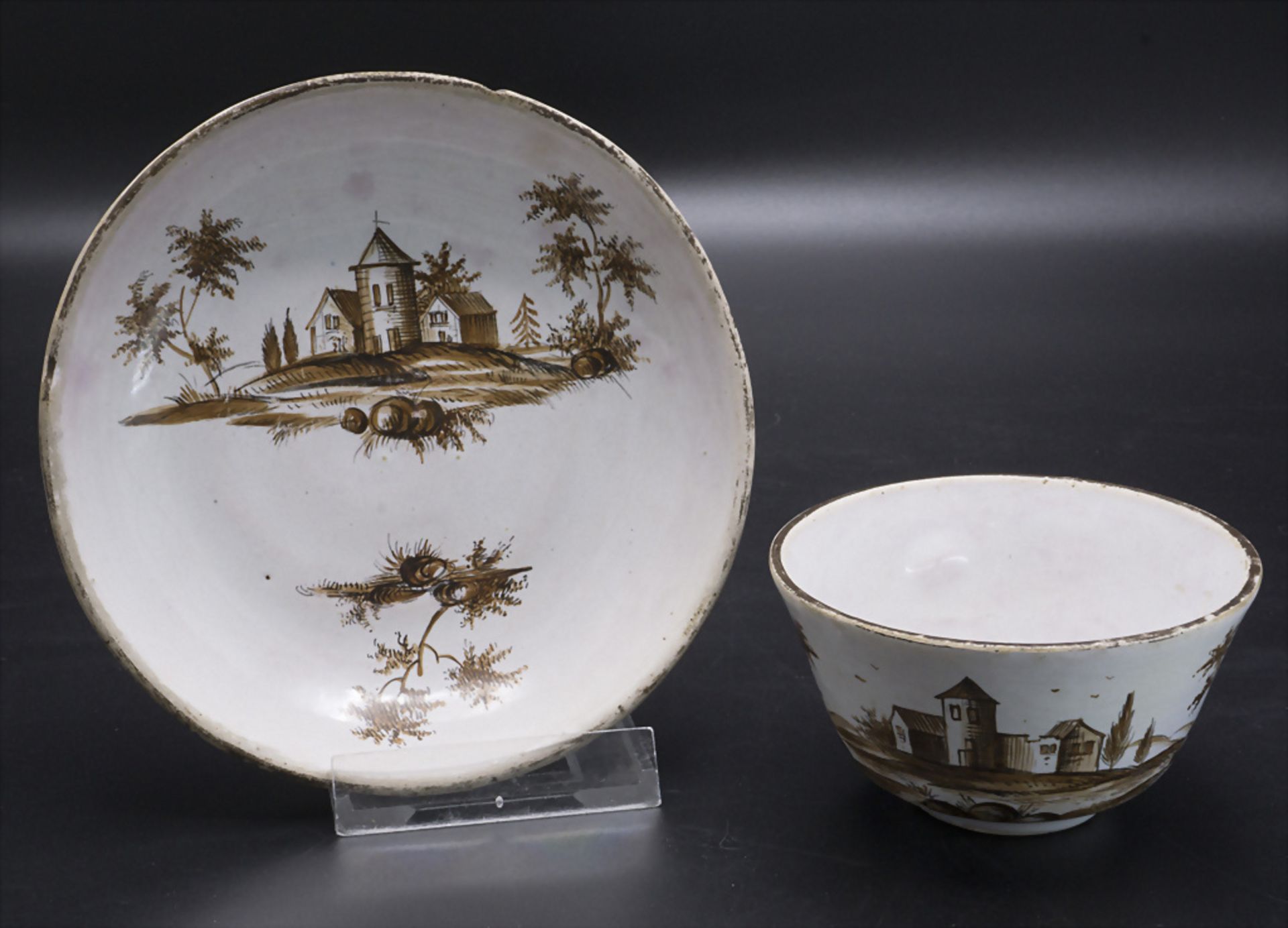 Koppchen mit Unterschale / A tea bowl with saucer, wohl Köppelsdorf / Thüringen, Ende 19 Jh.