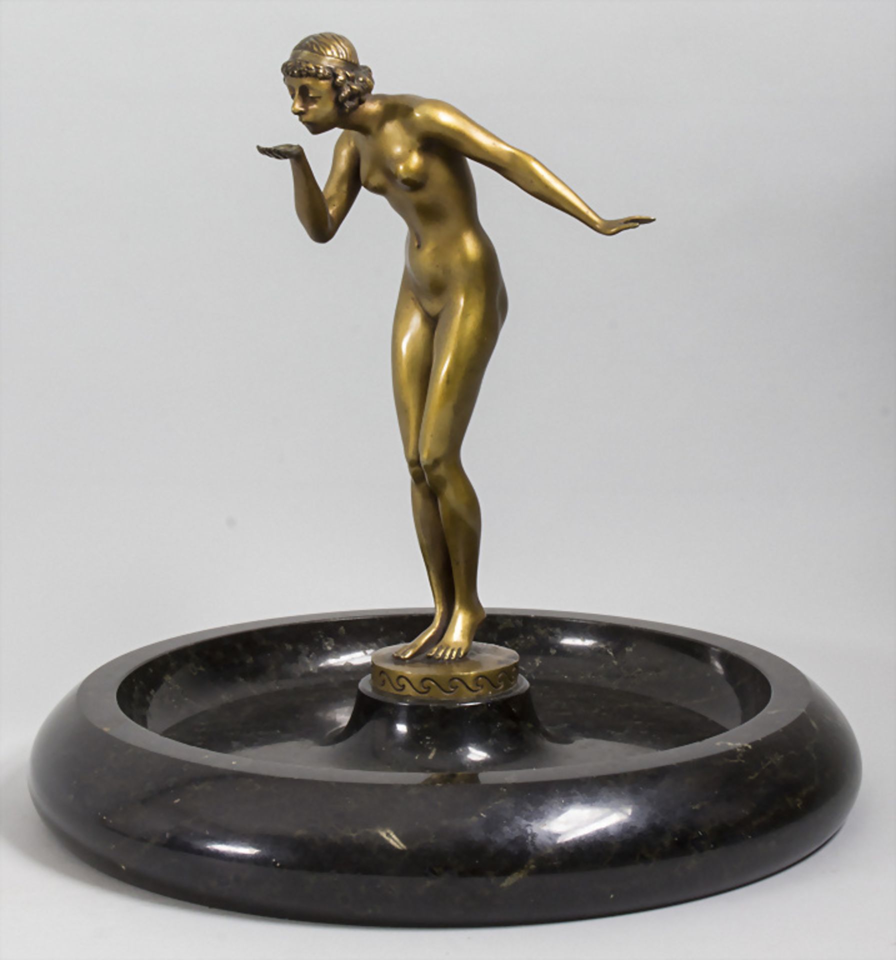 Marcel Kleine (1884-1956), Jugendstil Mädchenakt / An Art Nouveau bronze of a nude, Weimar, um 1910