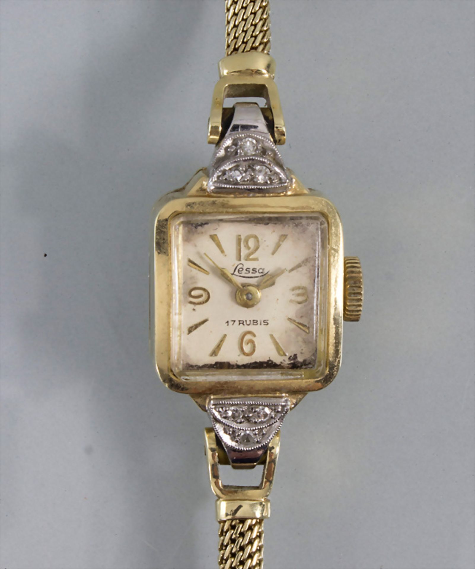 Damenarmbanduhr in Gold / A ladies wristwatch in 14k gold, LESSA, um 1950