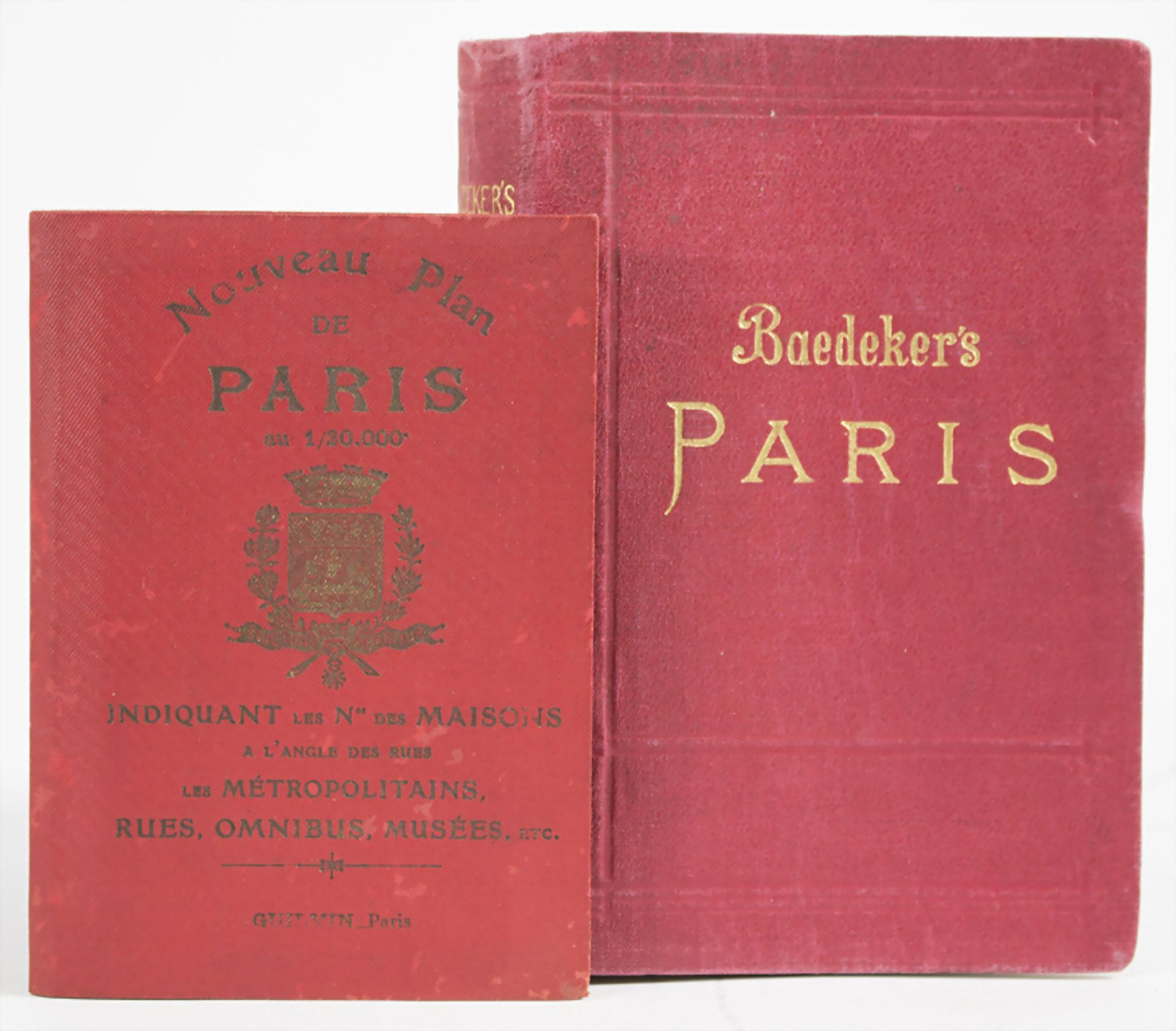 Zwei Stadtführer Paris / Two city guides for Paris, 20. Jh.
